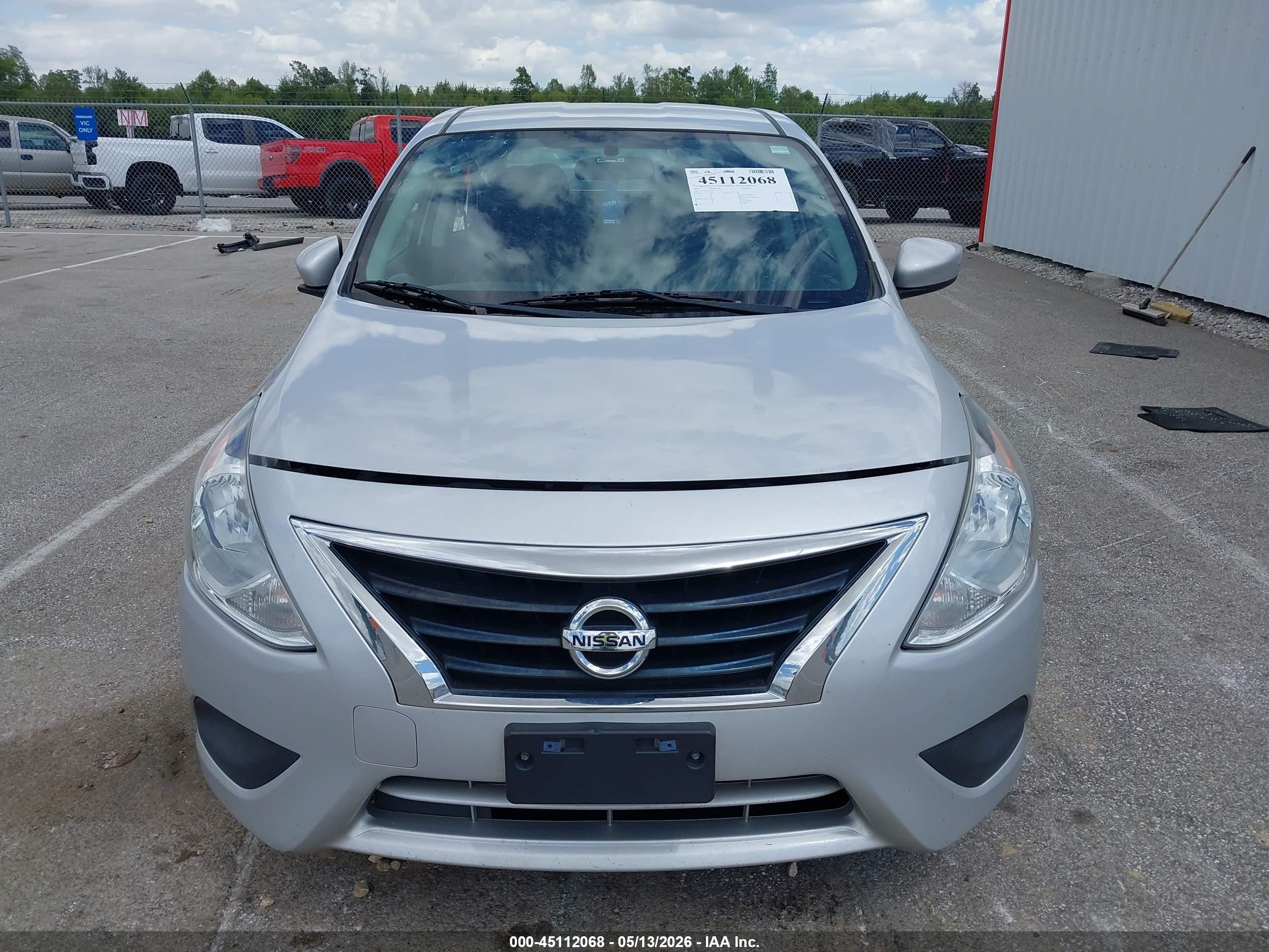 2015 Nissan Versa 1.6 Sv Silver vin: 3N1CN7AP5FL824111