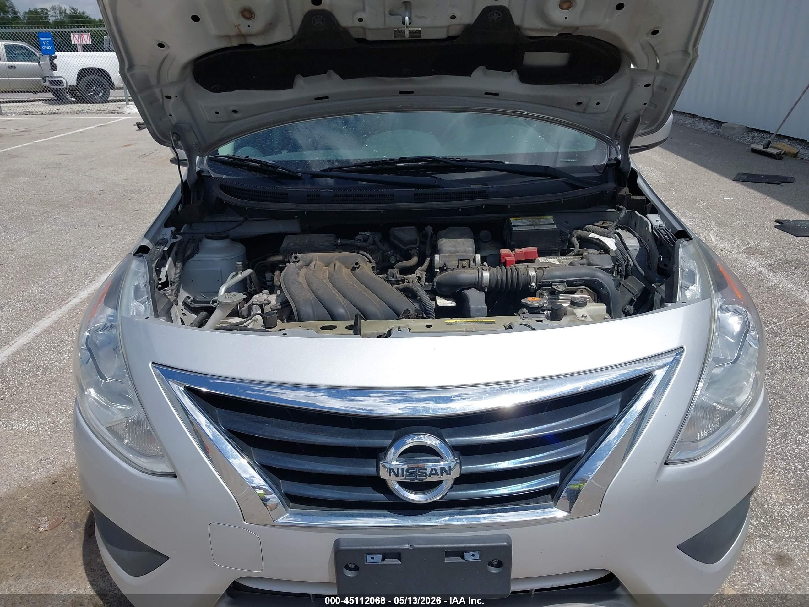 2015 Nissan Versa 1.6 Sv Silver vin: 3N1CN7AP5FL824111