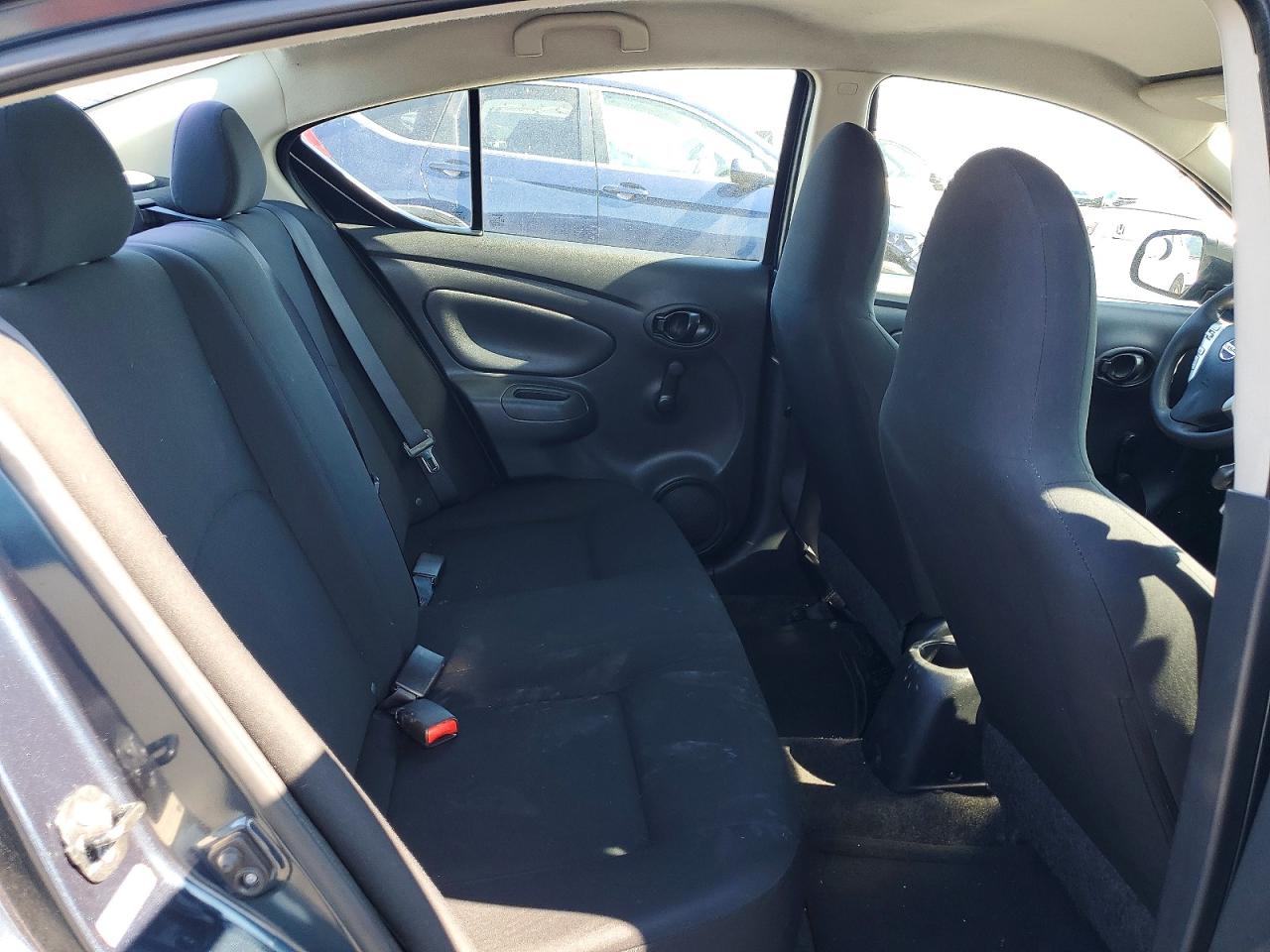 2015 Nissan Versa 1.6 S Blue vin: 3N1CN7AP5FL833181
