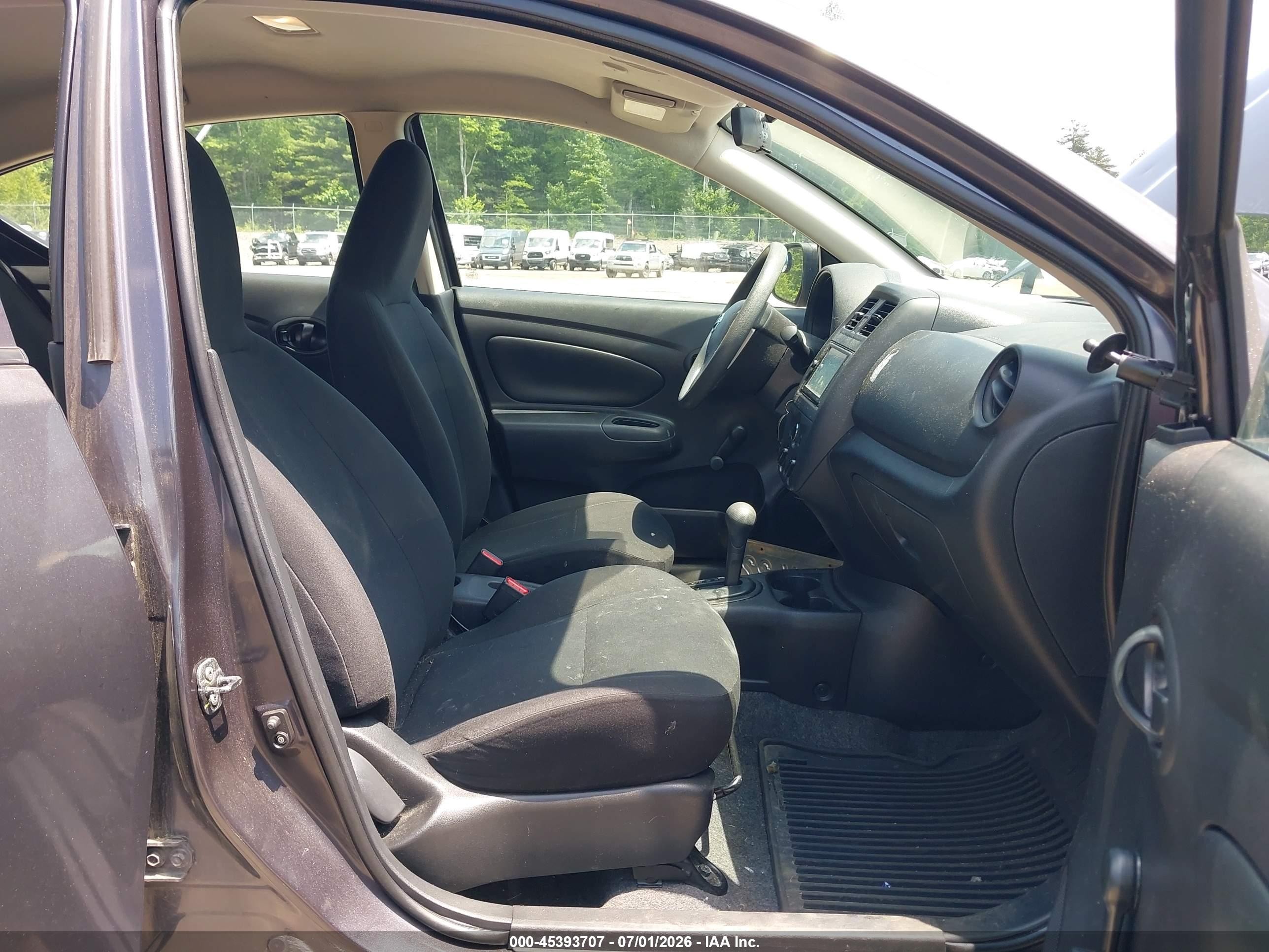 2015 Nissan Versa 1.6 S+ Gray vin: 3N1CN7AP5FL847470