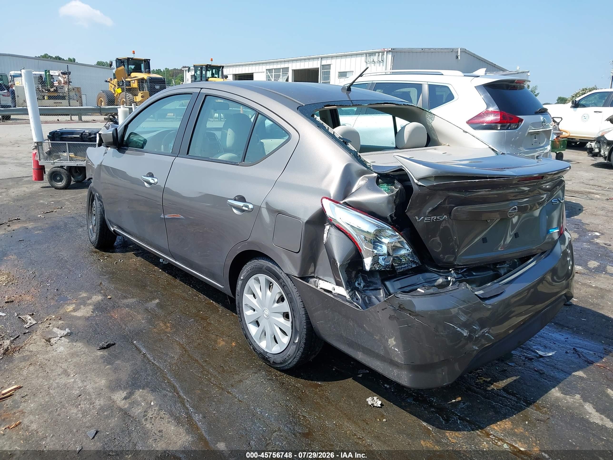 2015 Nissan Versa 1.6 Sv Gray vin: 3N1CN7AP5FL868075