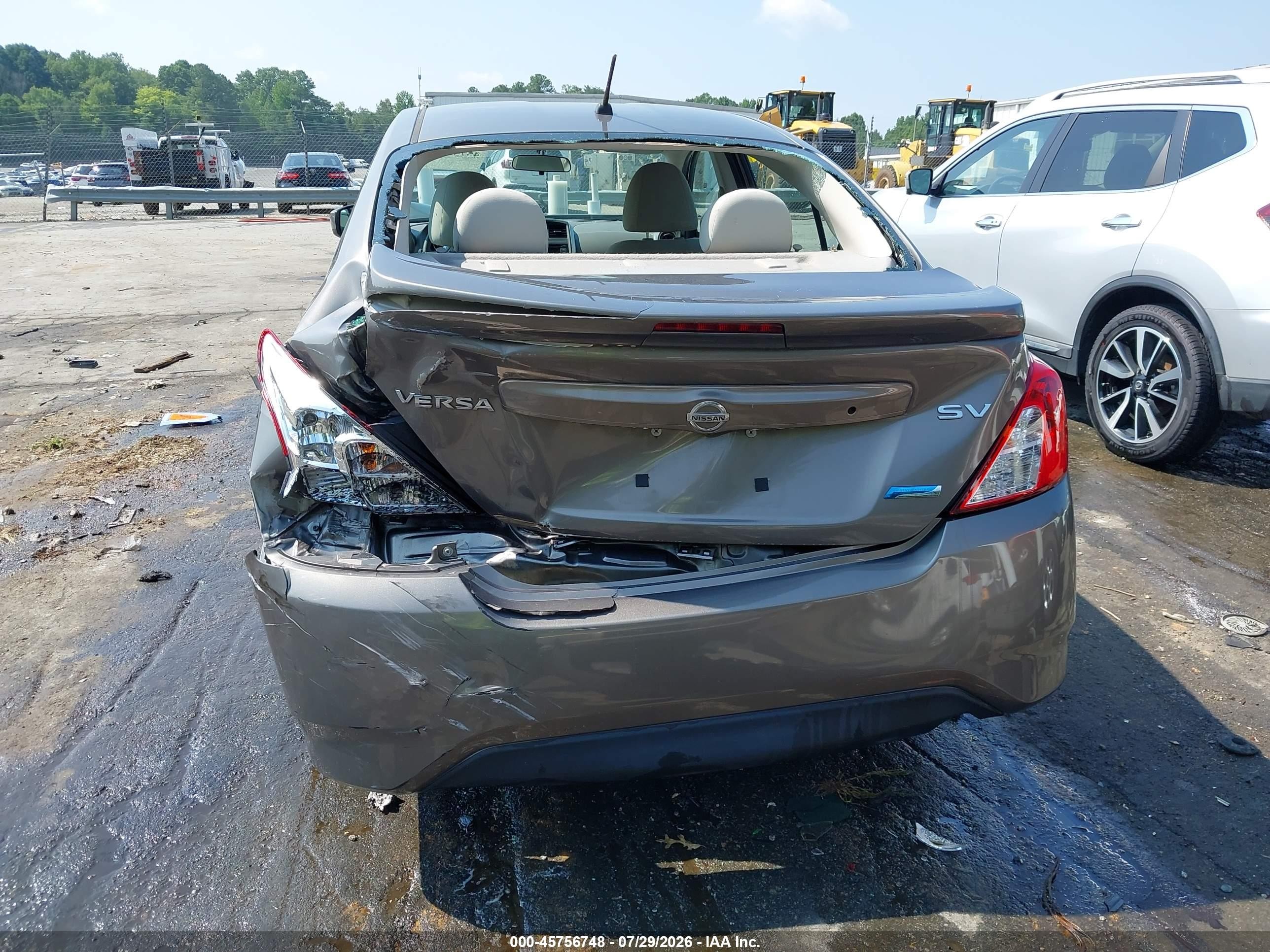 2015 Nissan Versa 1.6 Sv Gray vin: 3N1CN7AP5FL868075
