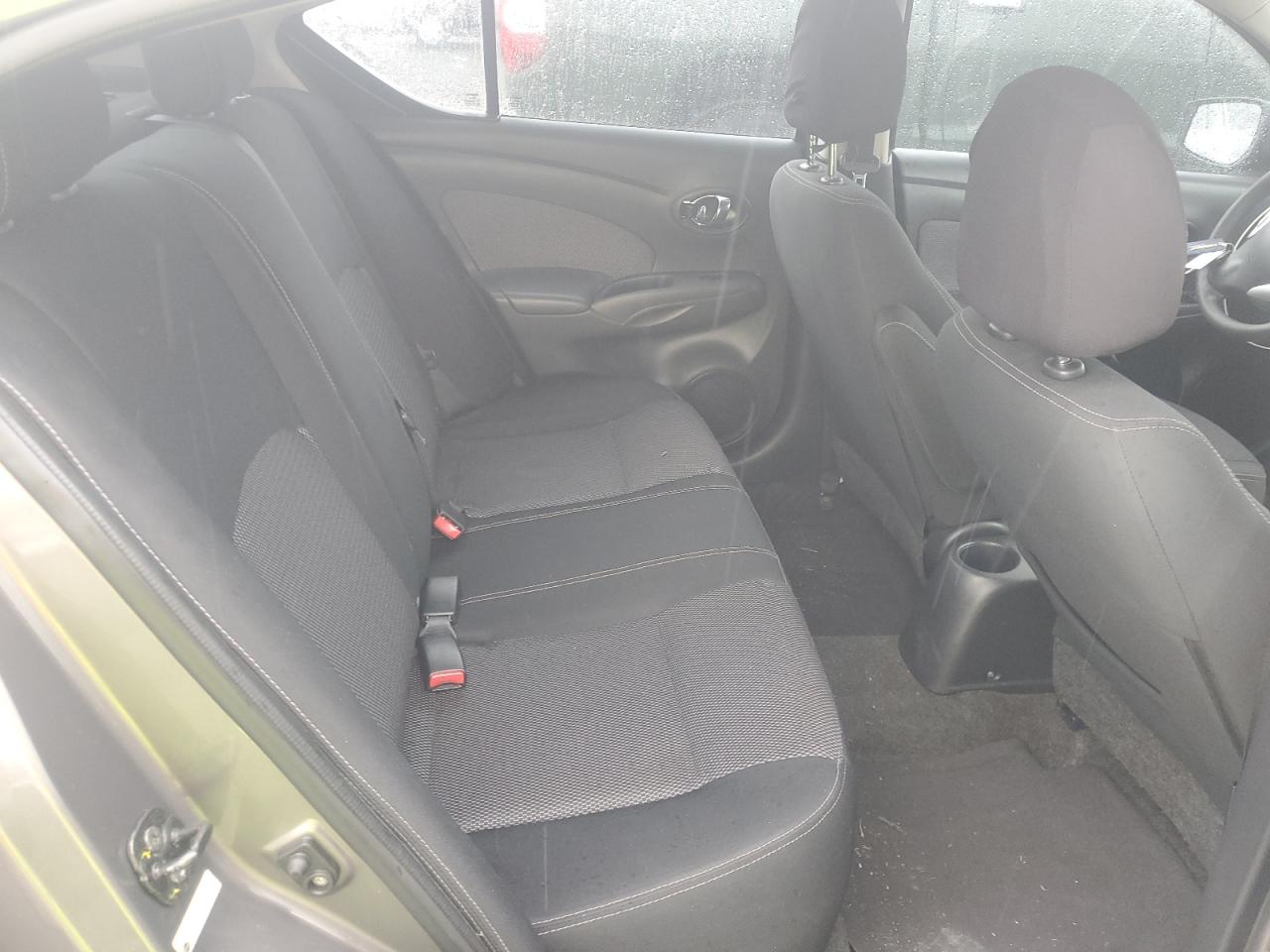 2015 Nissan Versa 1.6 Sv Gray vin: 3N1CN7AP5FL885667