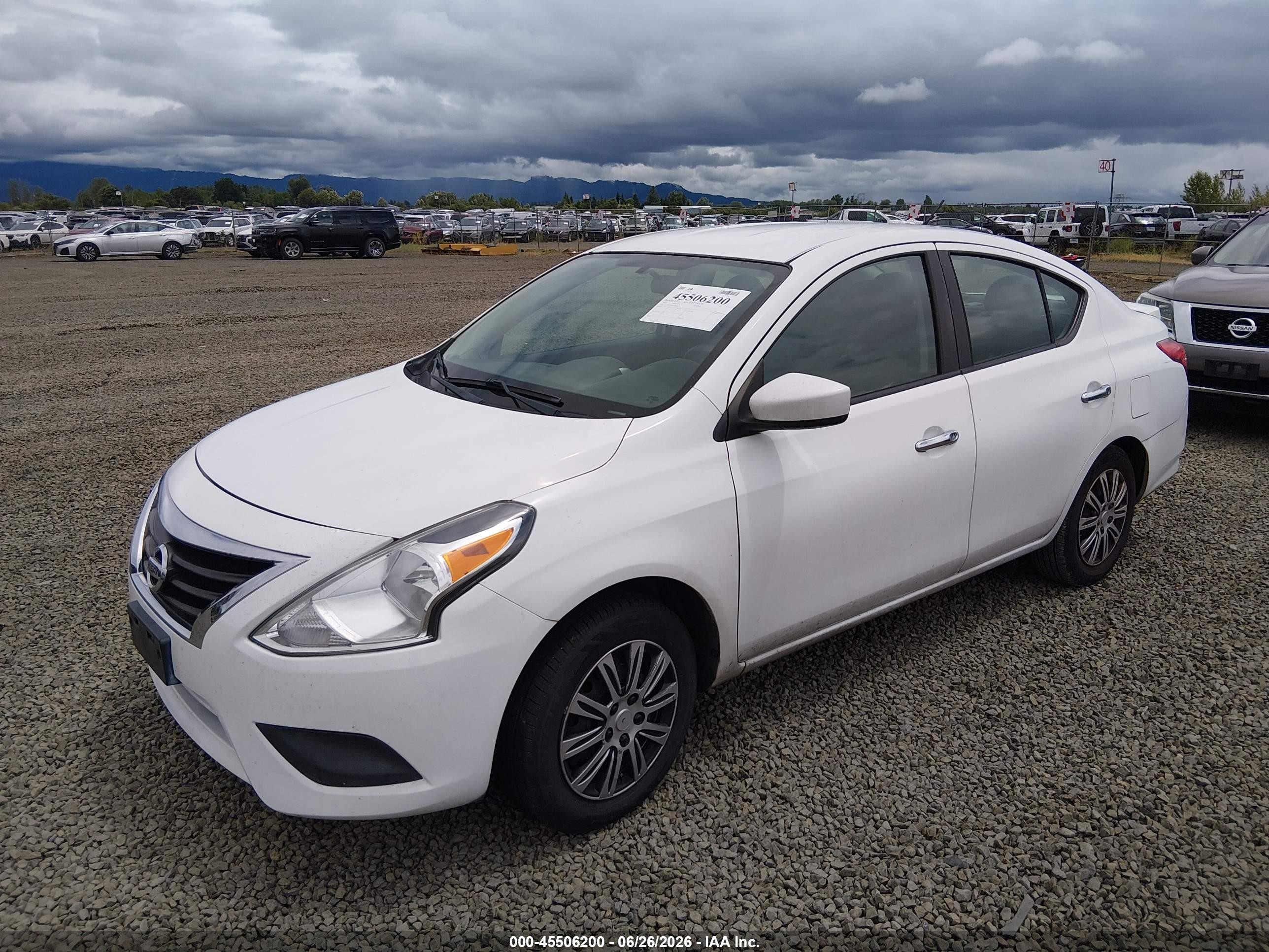 2015 Nissan Versa 1.6 S/1.6 S+/1.6 Sl/1.6 Sv White vin: 3N1CN7AP5FL906839