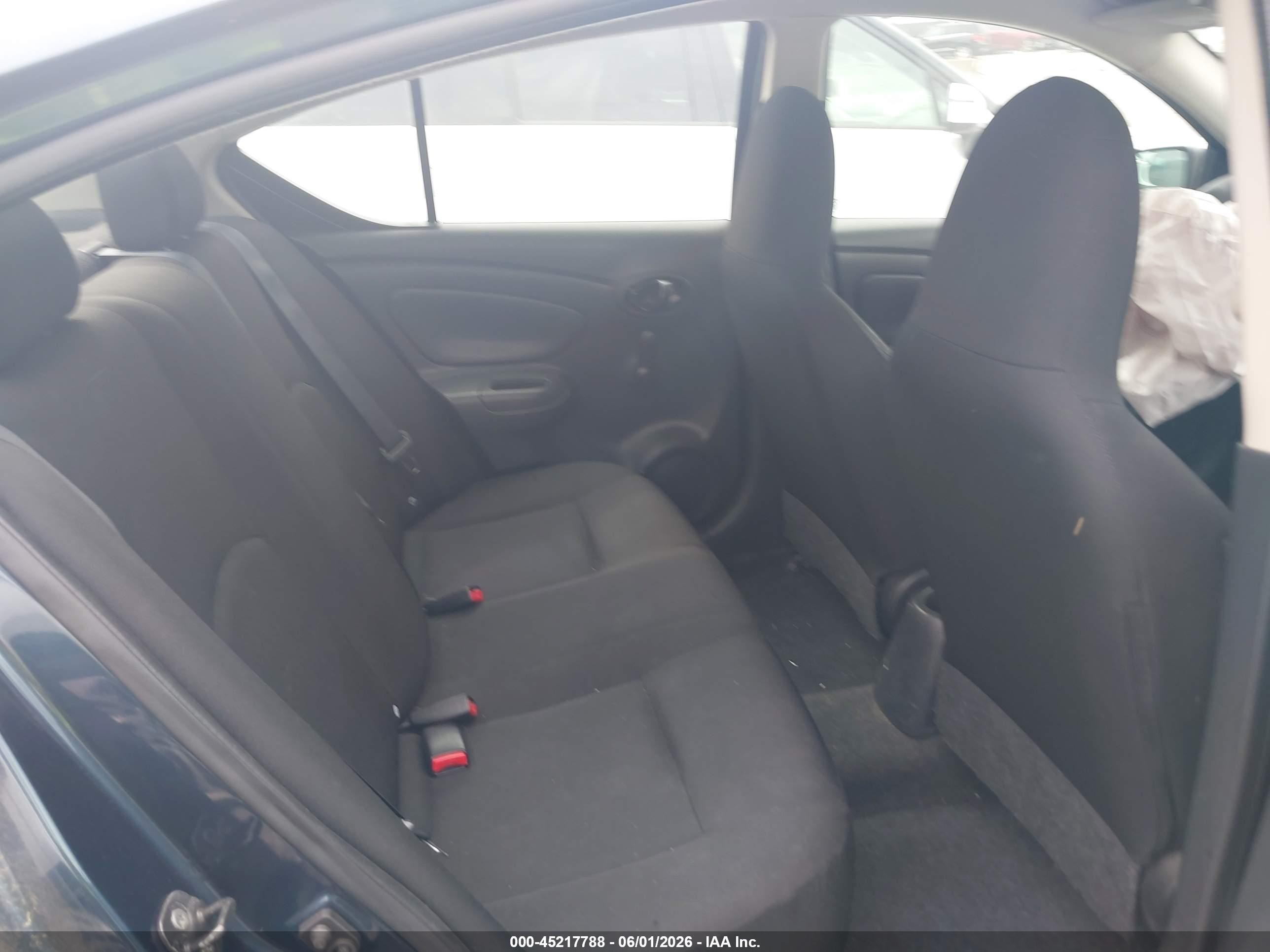 2015 Nissan Versa 1.6 S Black vin: 3N1CN7AP5FL908414