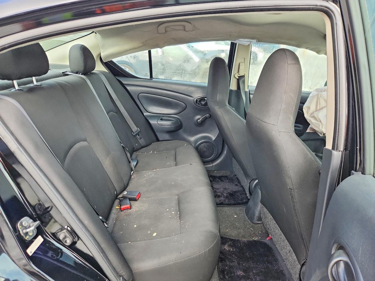 2015 Nissan Versa 1.6 S Plus Black vin: 3N1CN7AP5FL954308