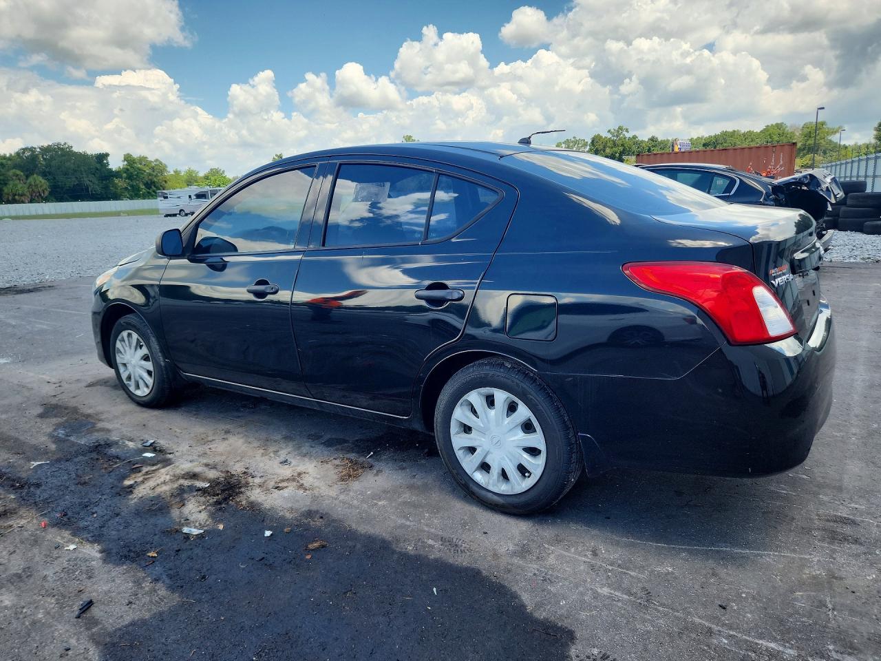 2015 Nissan Versa 1.6 S Black vin: 3N1CN7AP5FL959086