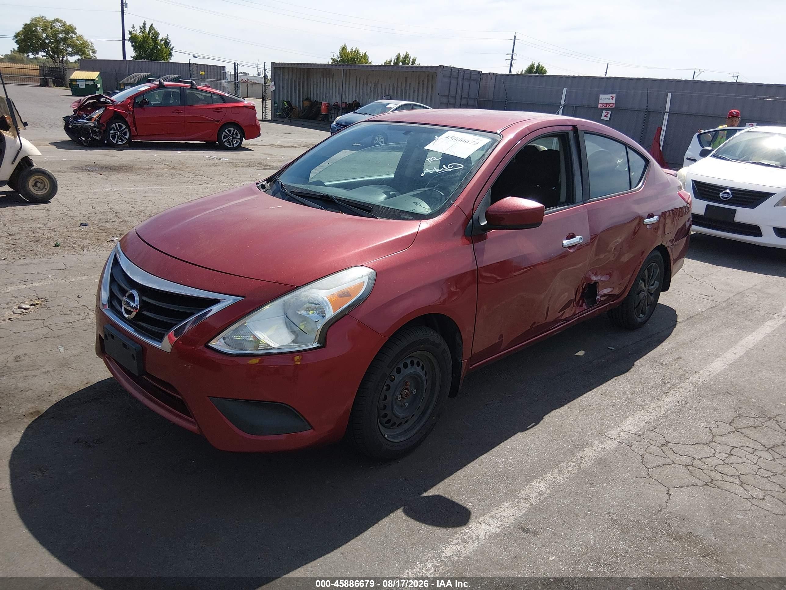 2019 Nissan Versa 1.6 Sv Красный vin: 3N1CN7AP5KL838634