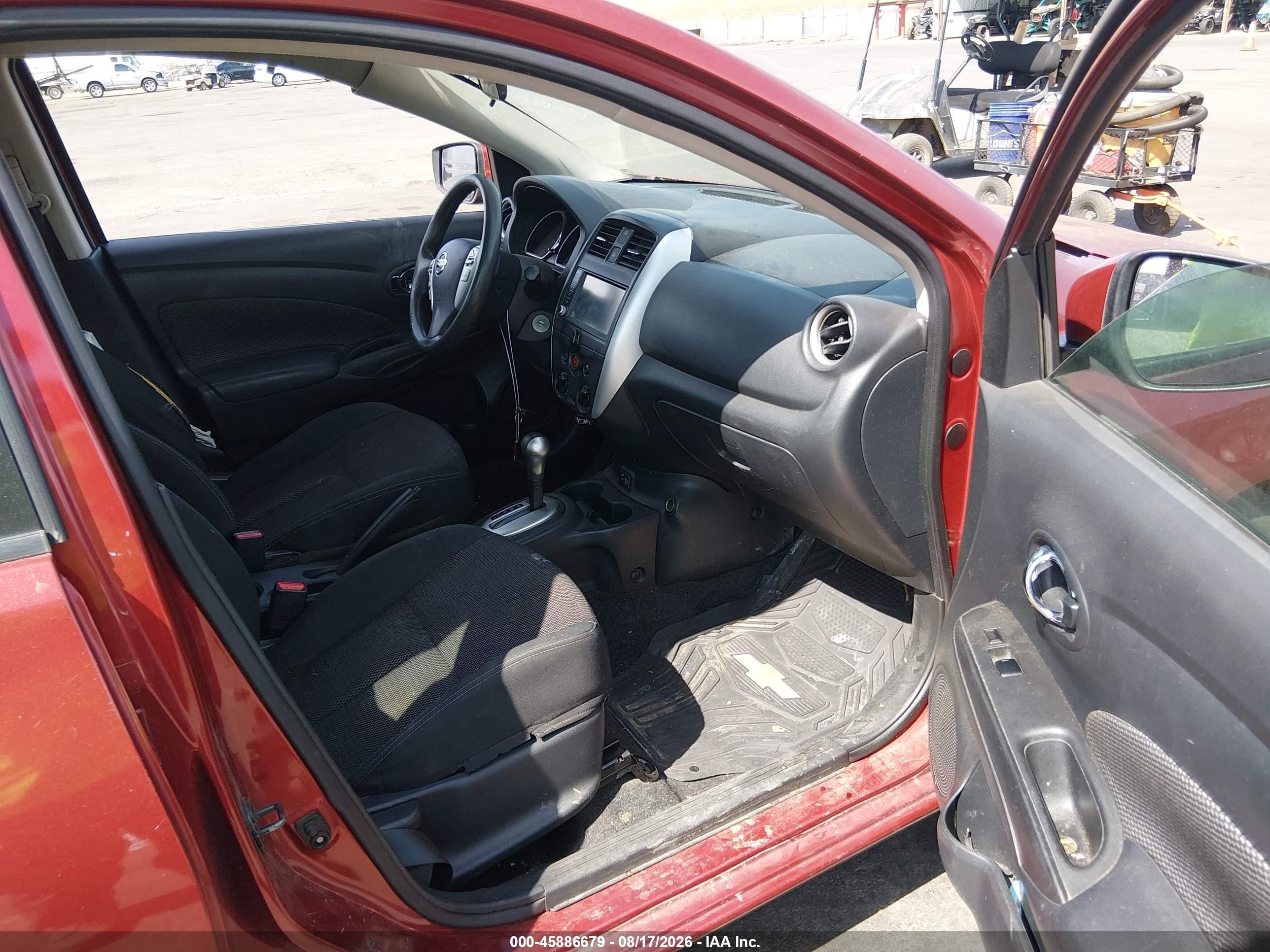 2019 Nissan Versa 1.6 Sv Красный vin: 3N1CN7AP5KL838634