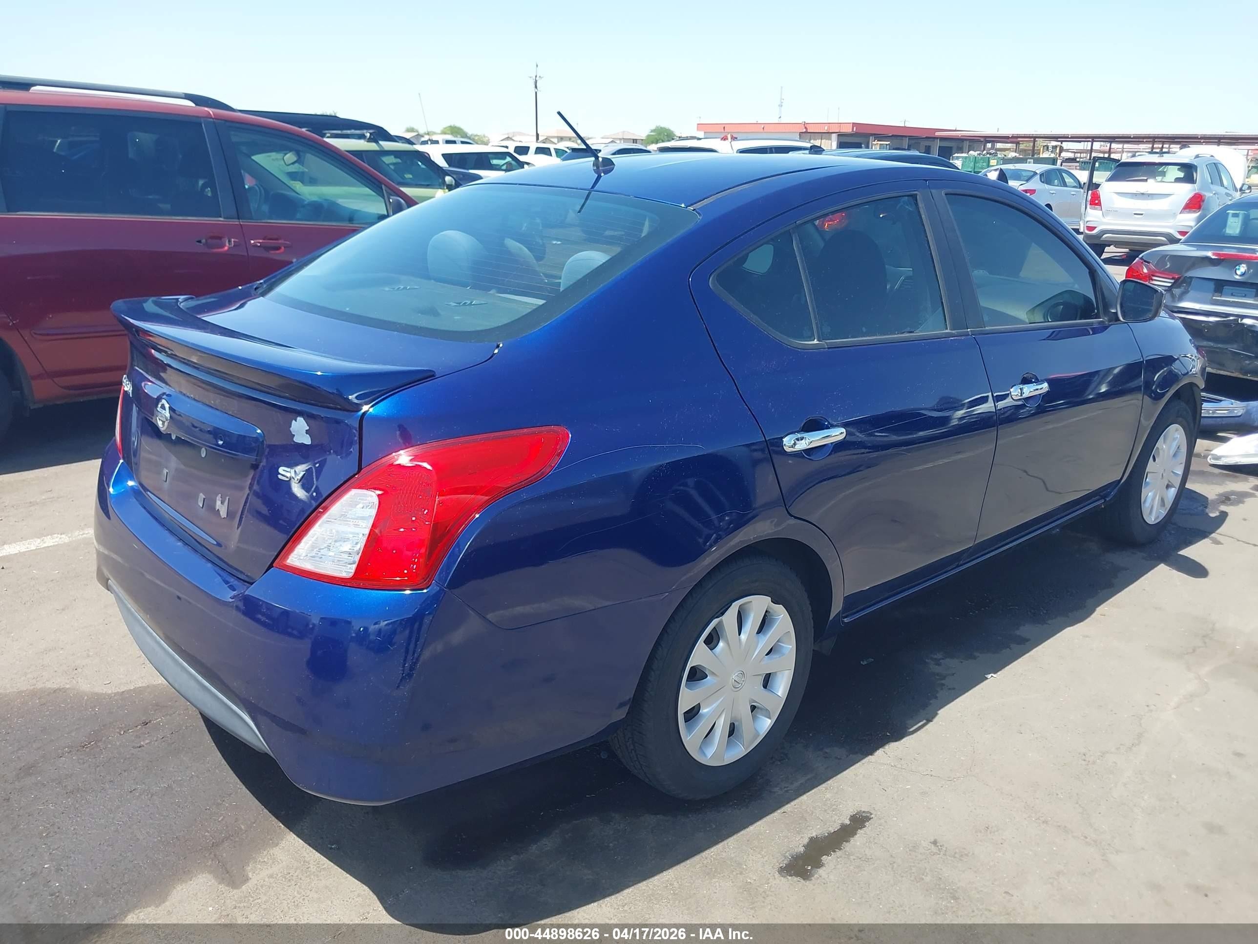 2019 Nissan Versa 1.6 Sv Синий vin: 3N1CN7AP5KL867812