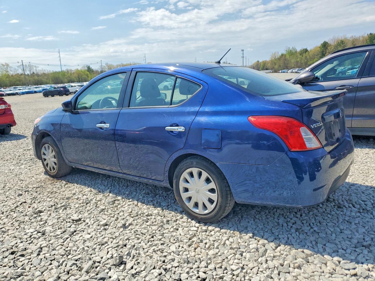 2019 Nissan Versa Sv Blue vin: 3N1CN7AP5KL881273