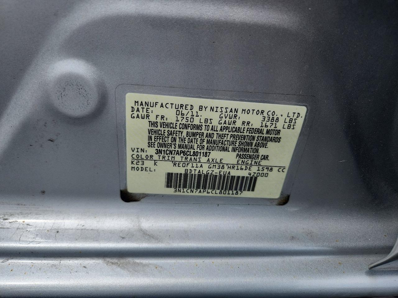 2012 Nissan Versa 1.6 S Silver vin: 3N1CN7AP6CL801187