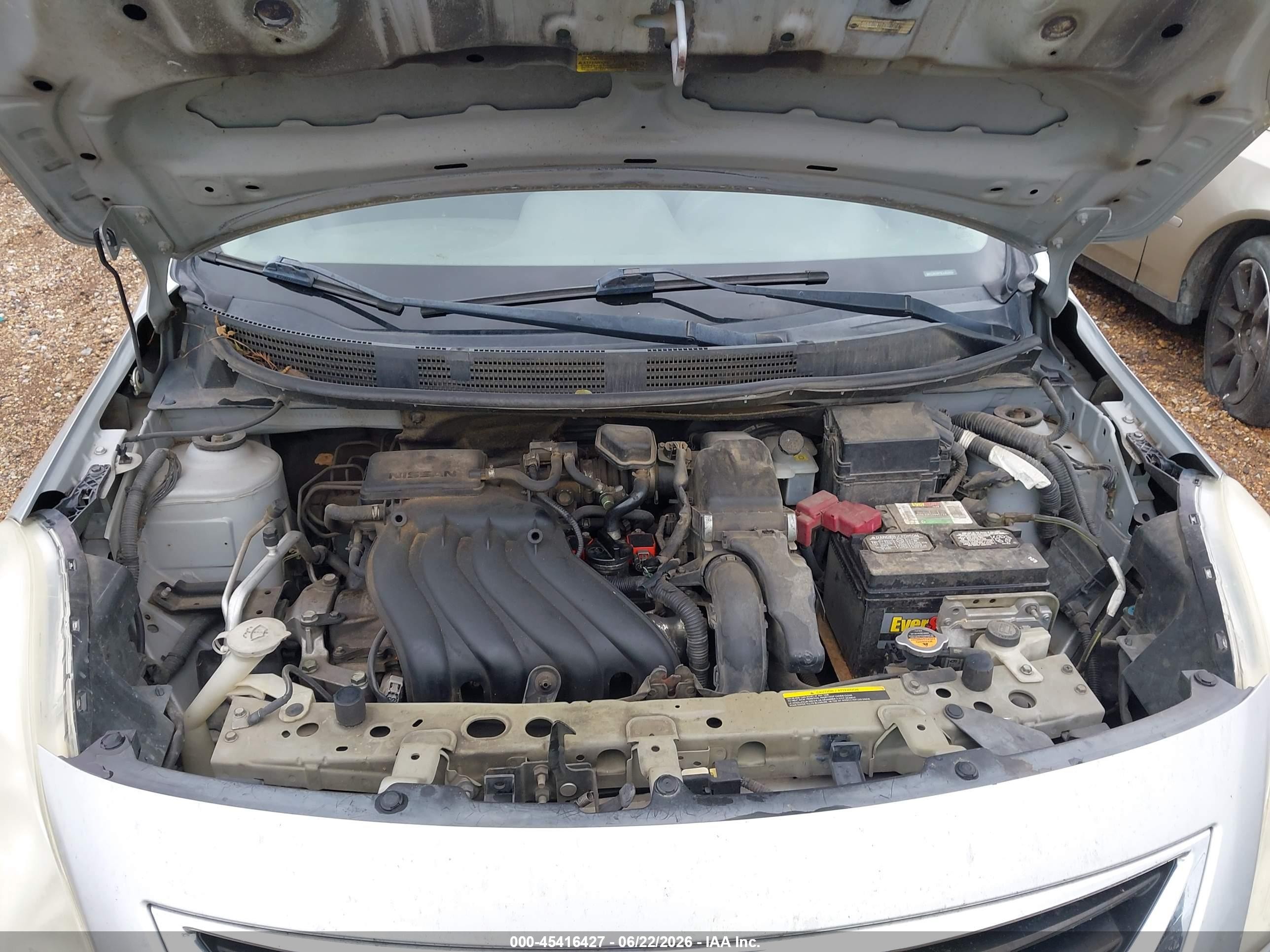 2012 Nissan Versa 1.6 Sl Silver vin: 3N1CN7AP6CL802002