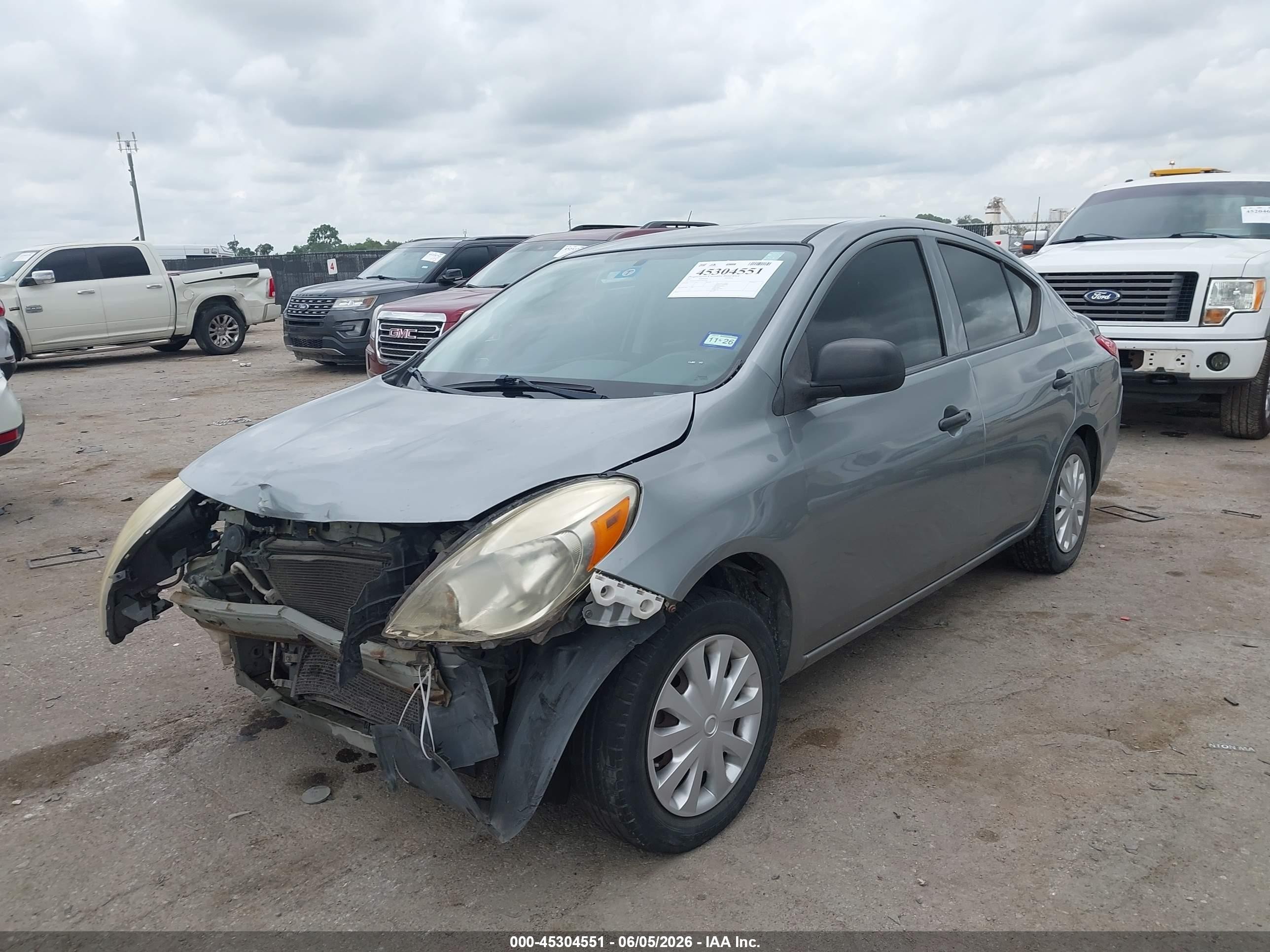 2012 Nissan Versa 1.6 S Gray vin: 3N1CN7AP6CL807720