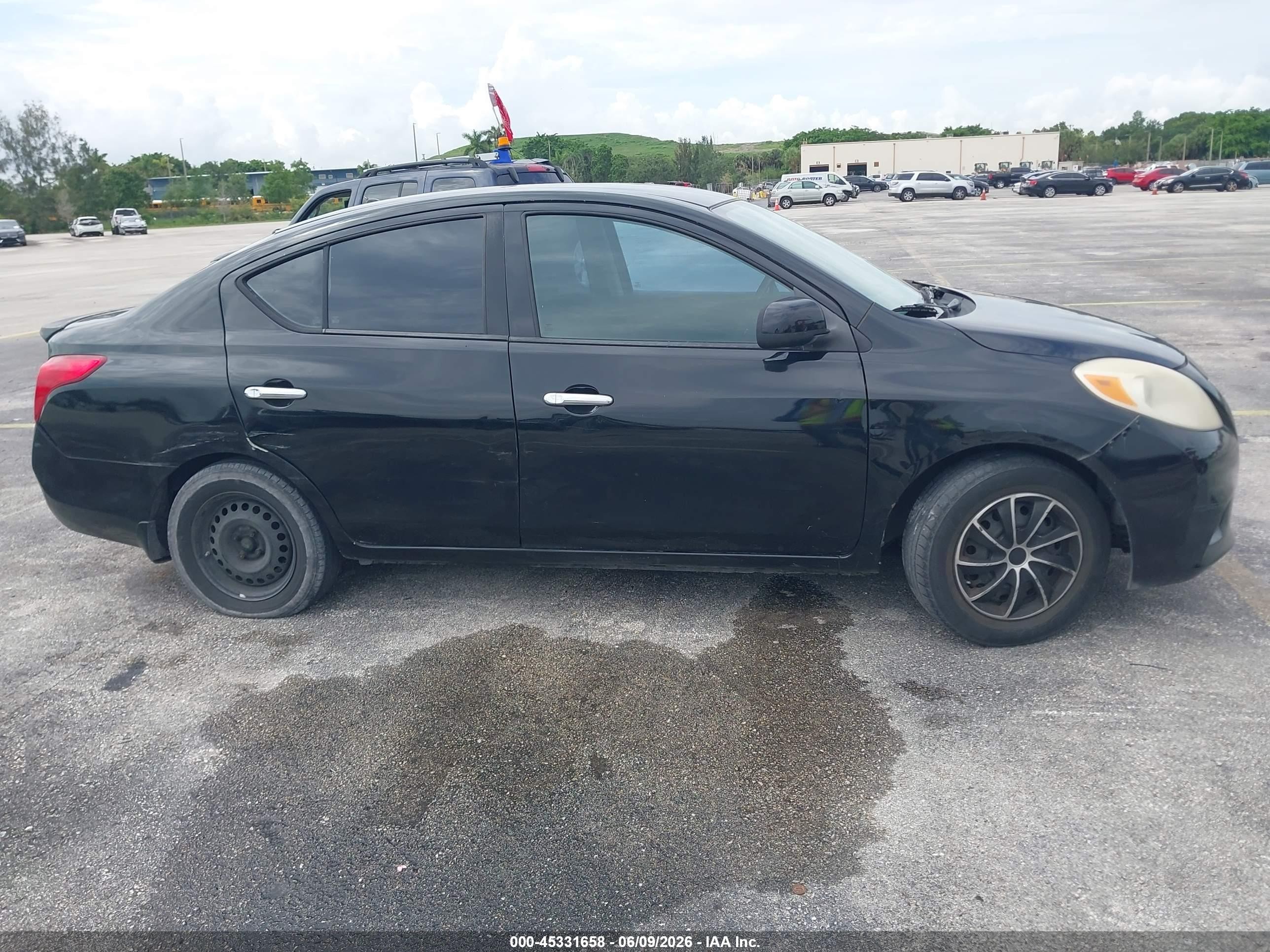 2012 Nissan Versa 1.6 Sv Black vin: 3N1CN7AP6CL836814