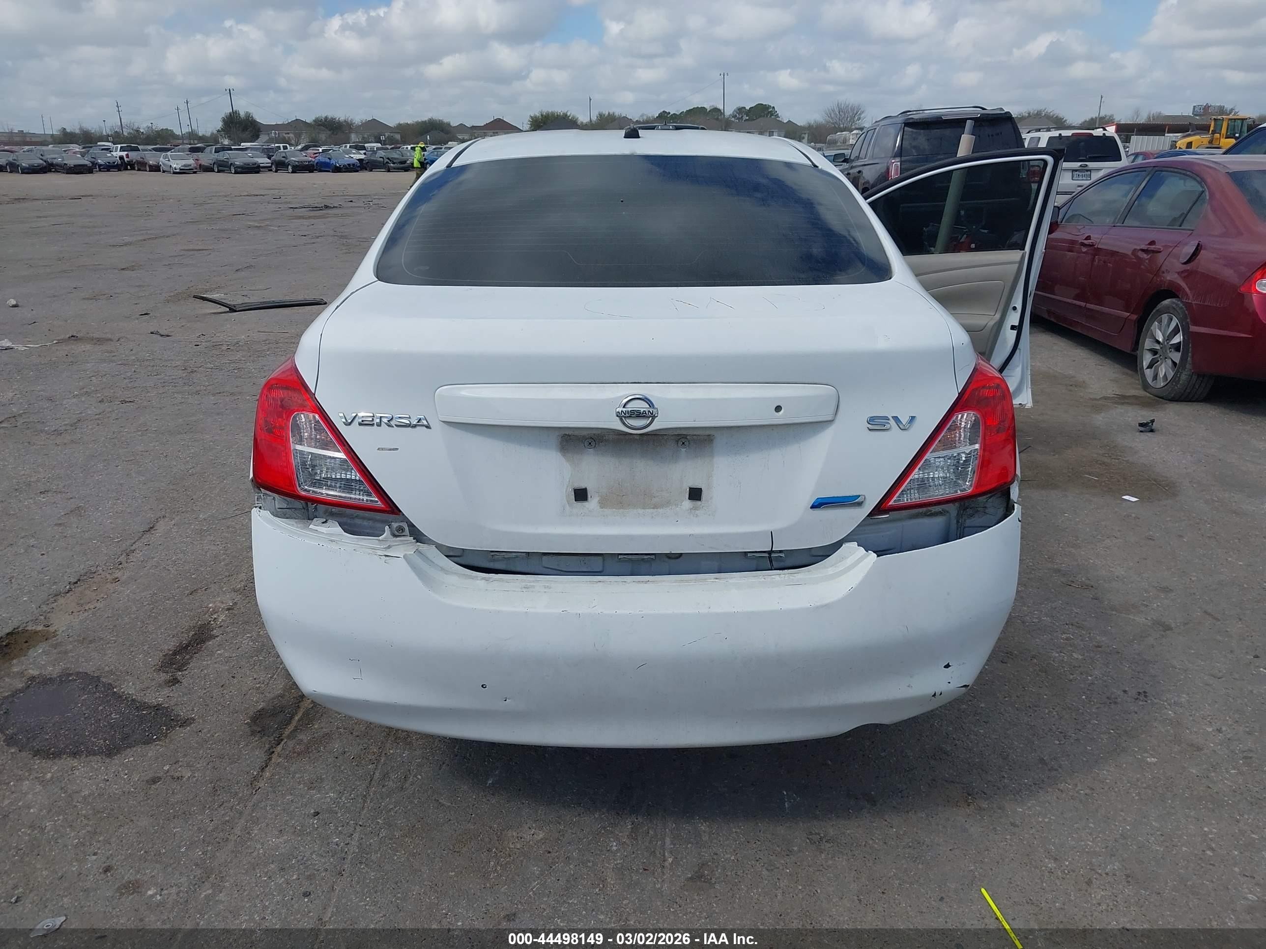 2012 Nissan Versa 1.6 Sv White vin: 3N1CN7AP6CL846145