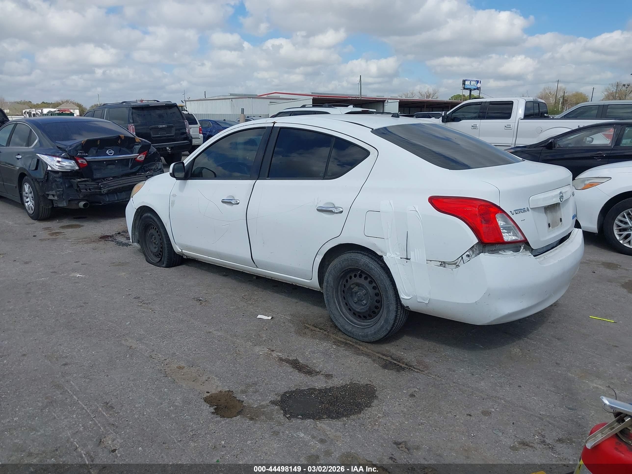 2012 Nissan Versa 1.6 Sv White vin: 3N1CN7AP6CL846145