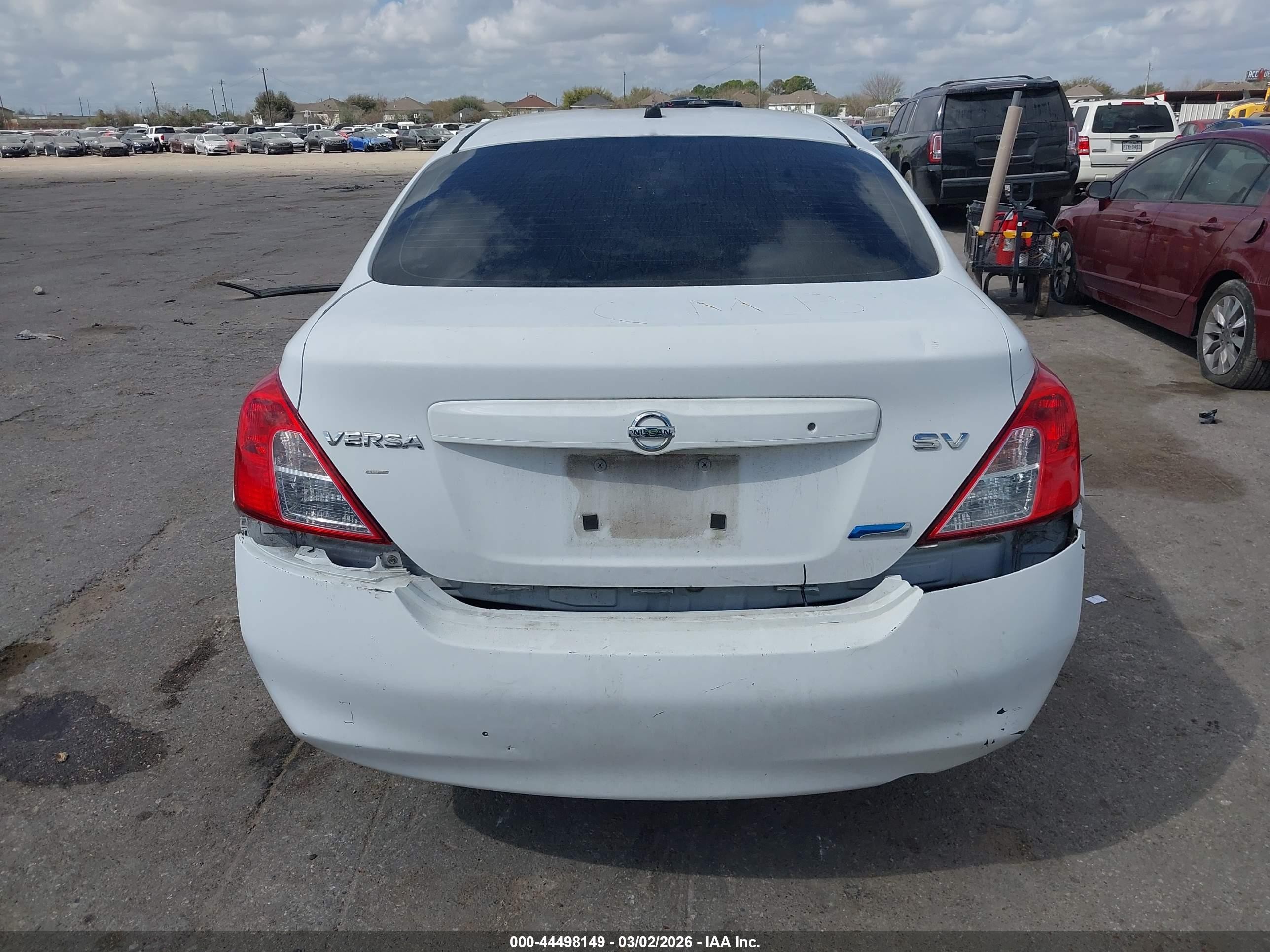 2012 Nissan Versa 1.6 Sv White vin: 3N1CN7AP6CL846145