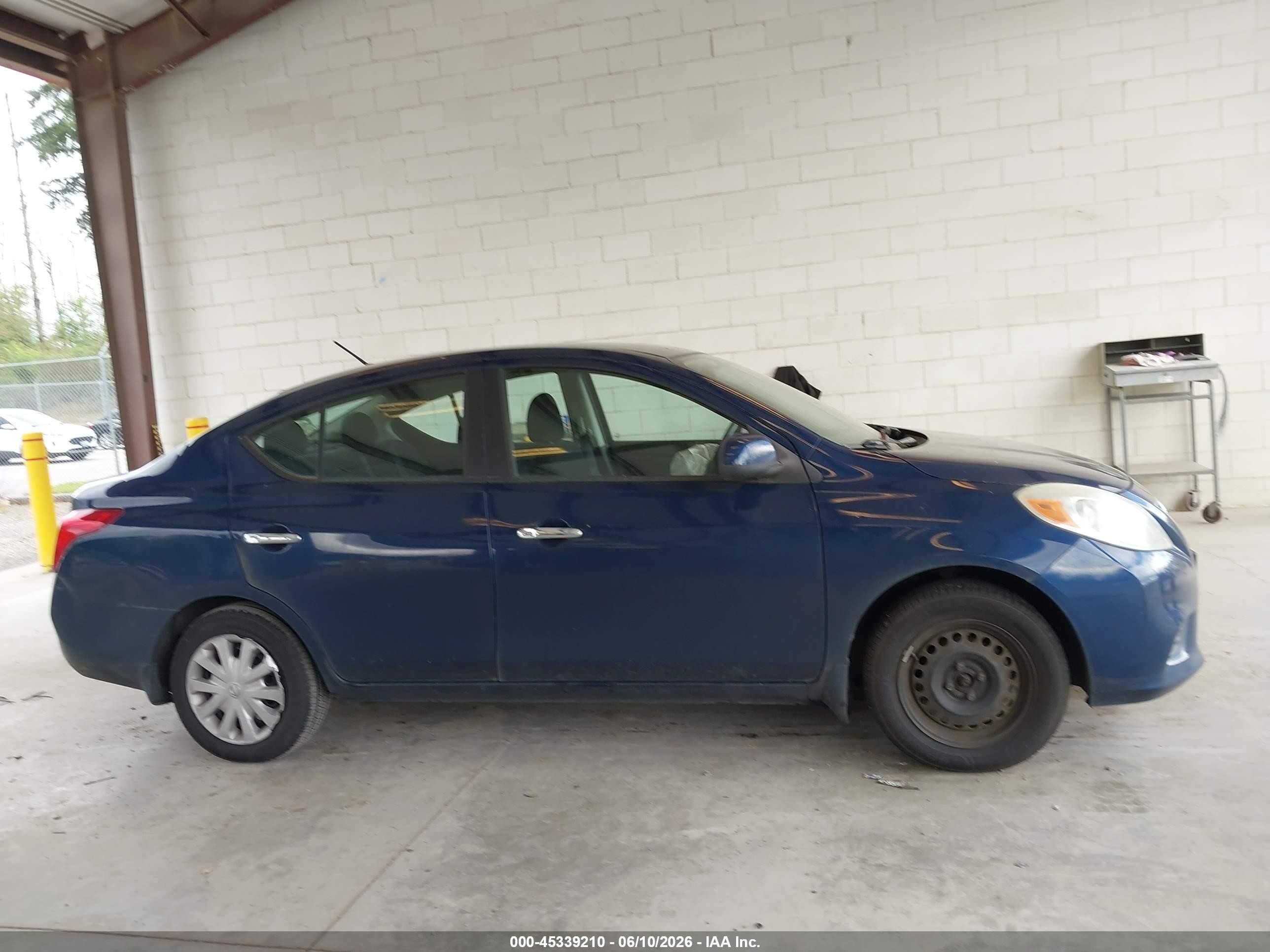 2012 Nissan Versa 1.6 Sv Blue vin: 3N1CN7AP6CL876861