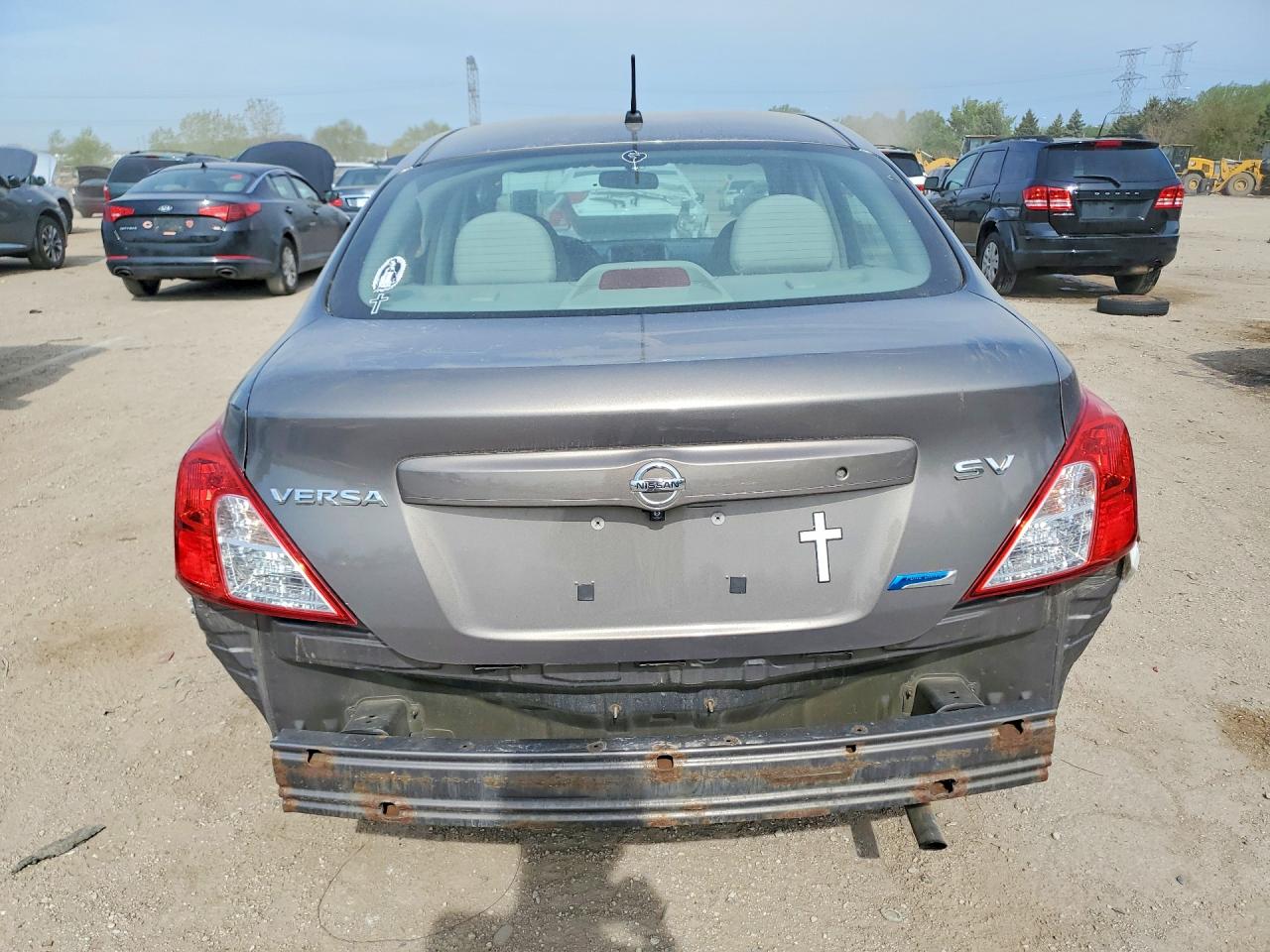 2012 Nissan Versa 1.6 S Gray vin: 3N1CN7AP6CL934564