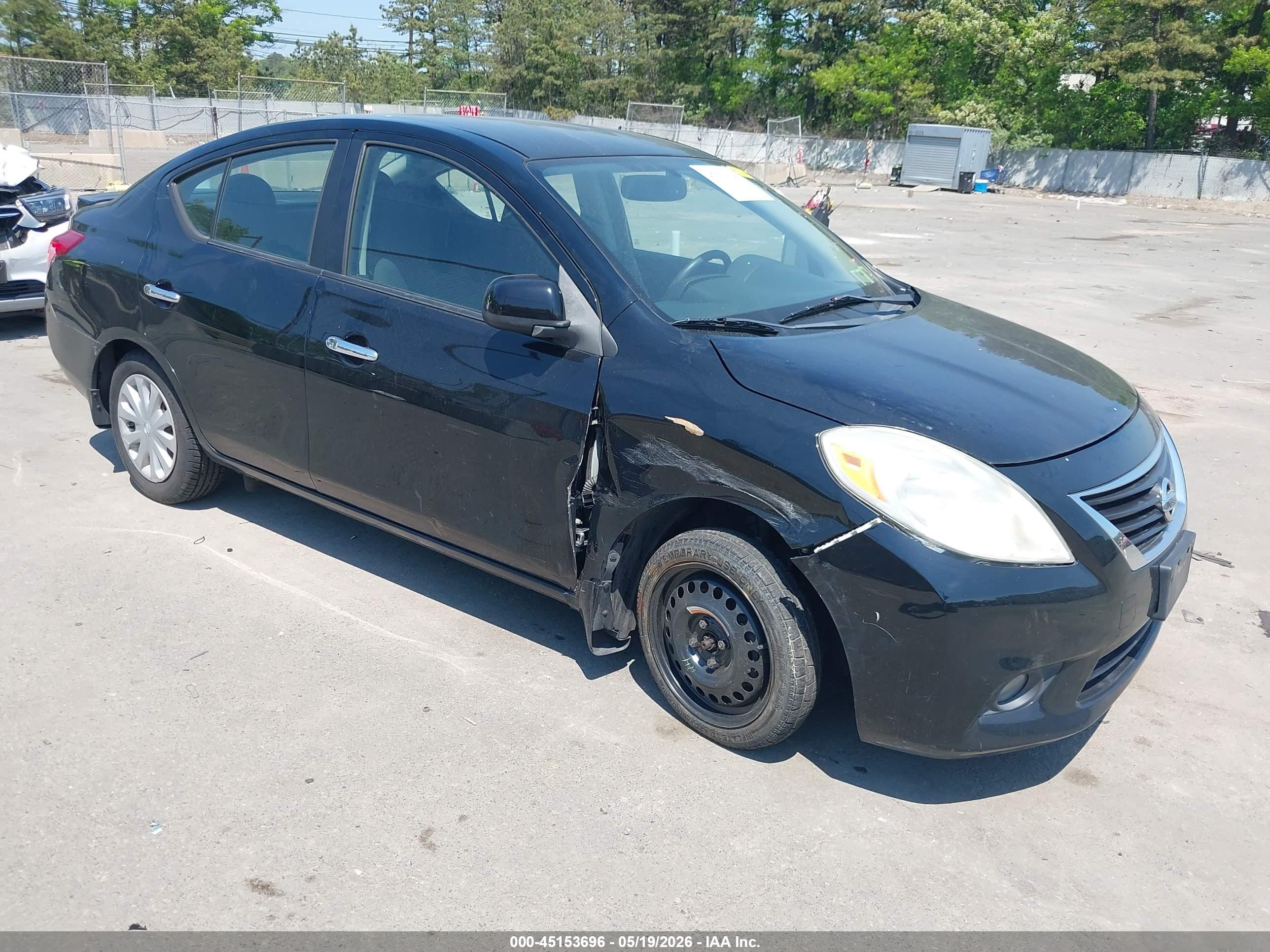 2013 Nissan Versa 1.6 Sv Black vin: 3N1CN7AP6DL819027