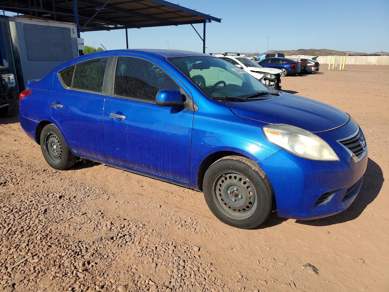 2013 Nissan Versa 1.6 S Синий vin: 3N1CN7AP6DL828097