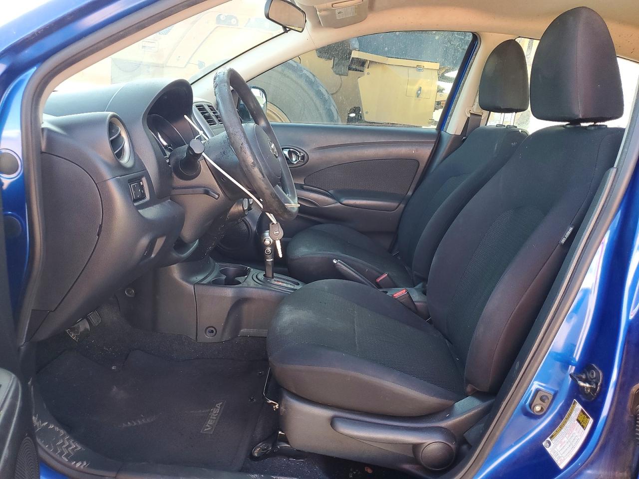 2013 Nissan Versa 1.6 S Синий vin: 3N1CN7AP6DL828097