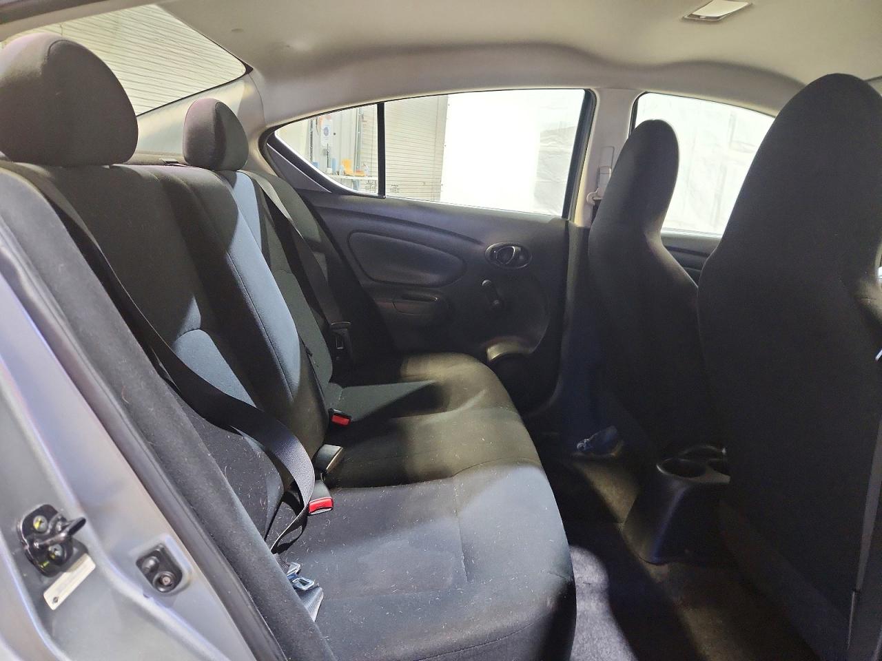 2013 Nissan Versa 1.6 S Gray vin: 3N1CN7AP6DL835020