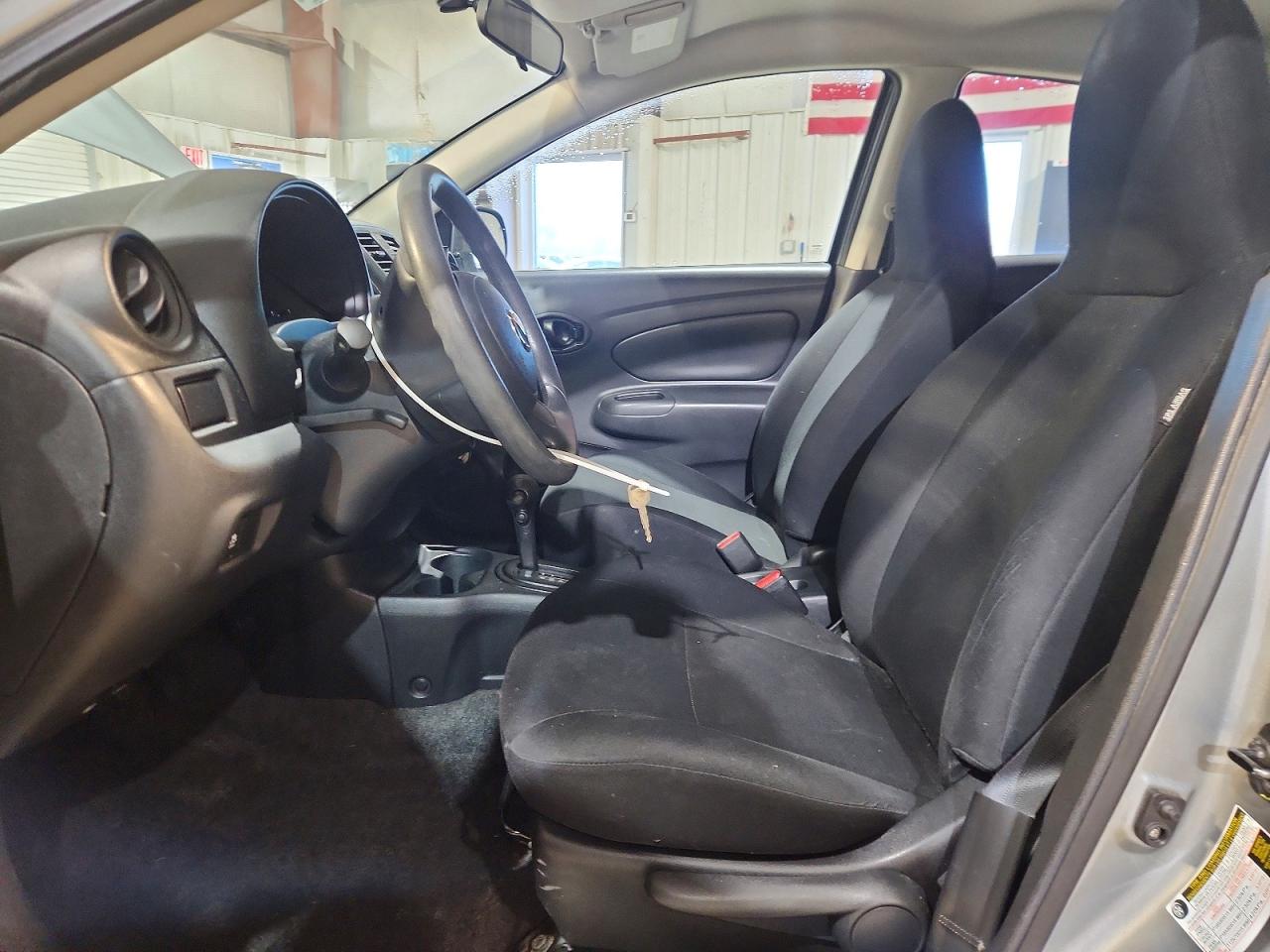 2013 Nissan Versa 1.6 S Gray vin: 3N1CN7AP6DL835020