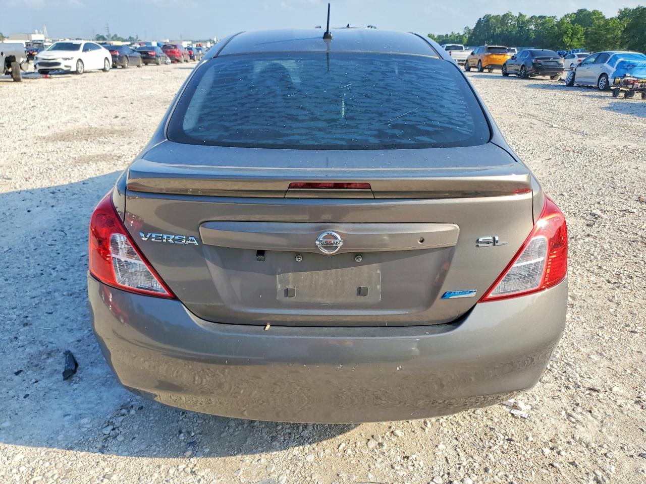 2013 Nissan Versa 1.6 S Gray vin: 3N1CN7AP6DL835549