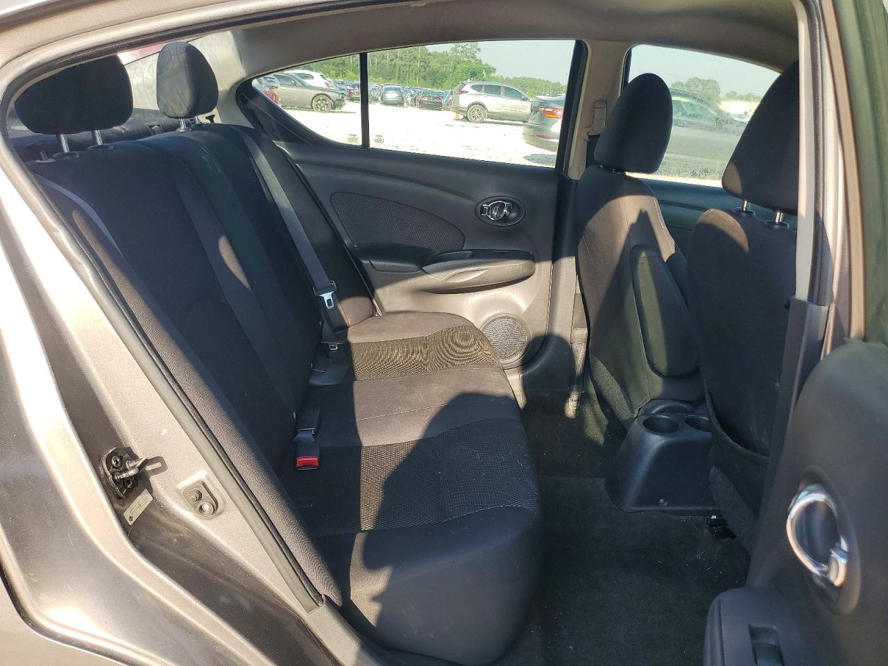2013 Nissan Versa 1.6 S Gray vin: 3N1CN7AP6DL835549