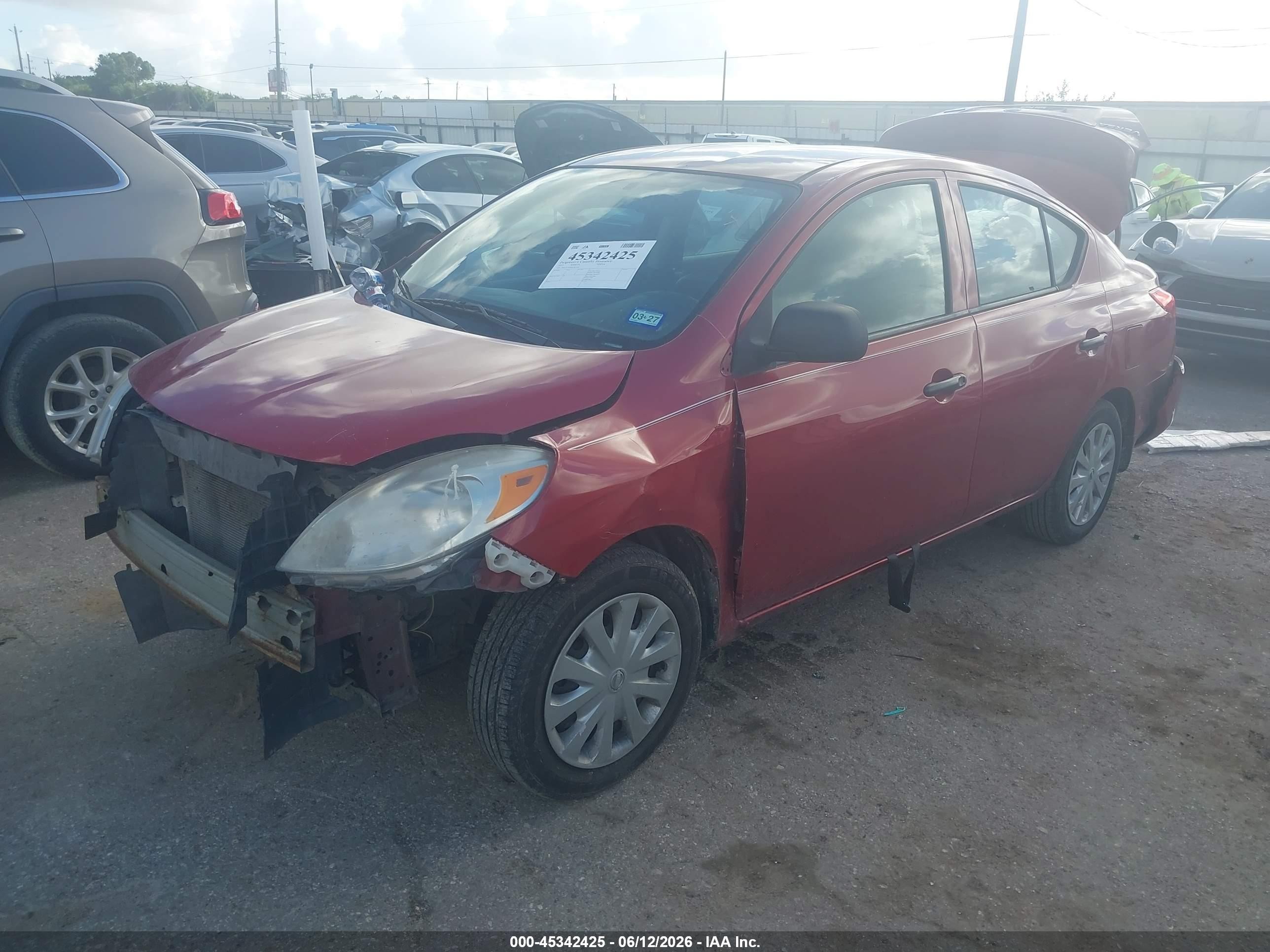 2013 Nissan Versa 1.6 S+ Red vin: 3N1CN7AP6DL845160