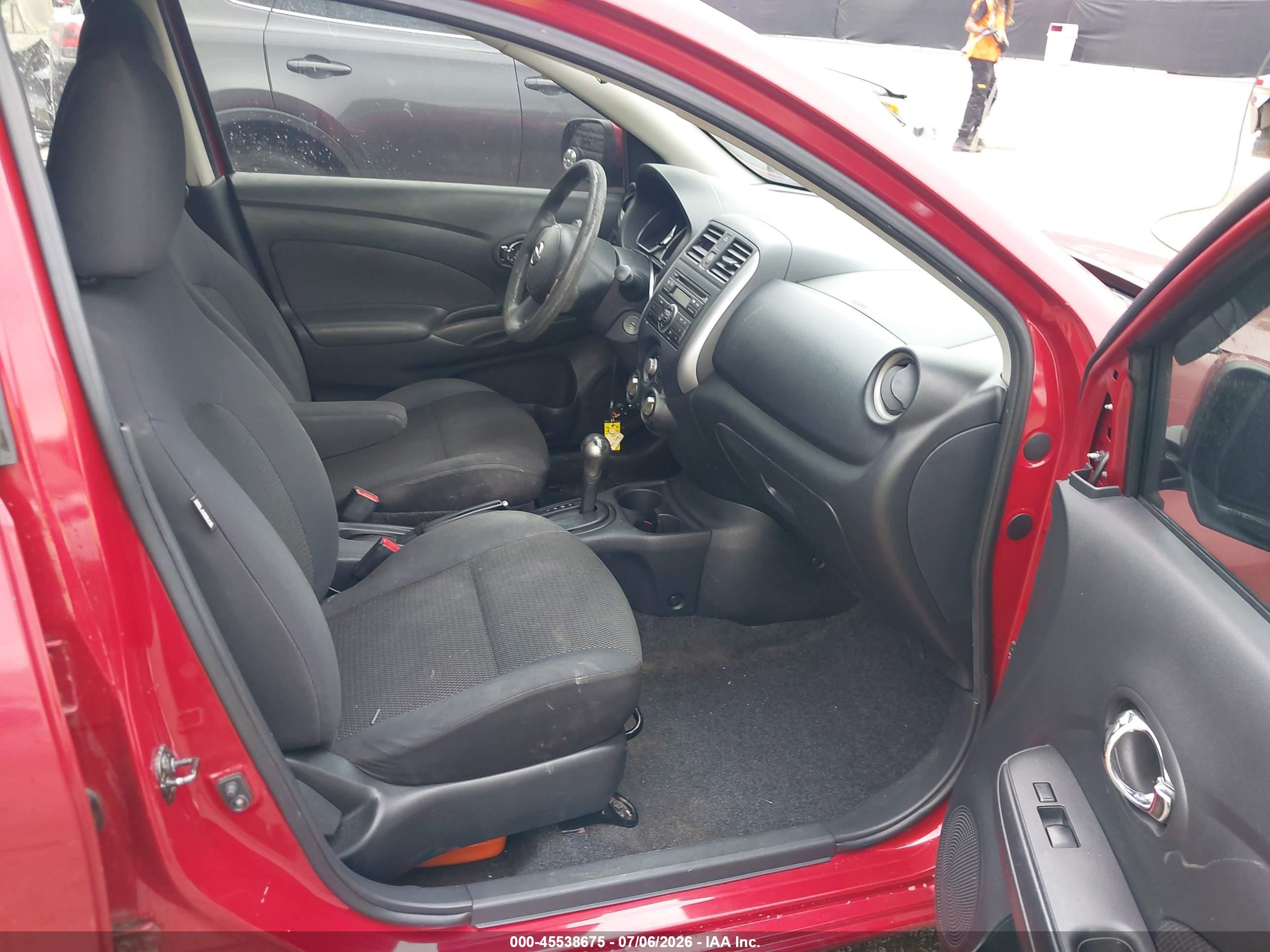 2013 Nissan Versa 1.6 Sv Красный vin: 3N1CN7AP6DL860001