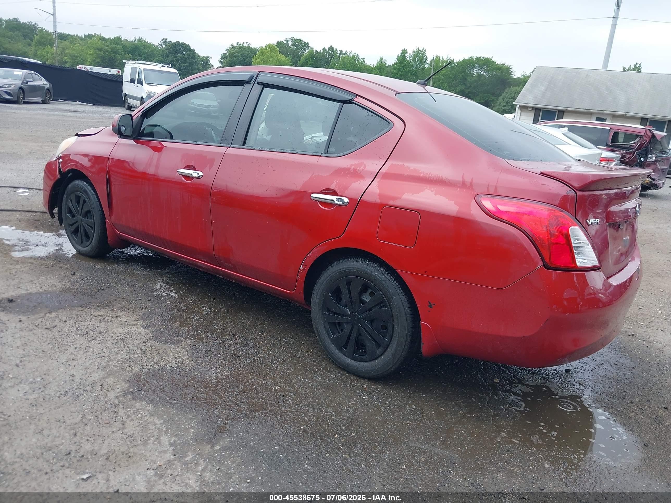 2013 Nissan Versa 1.6 Sv Красный vin: 3N1CN7AP6DL860001