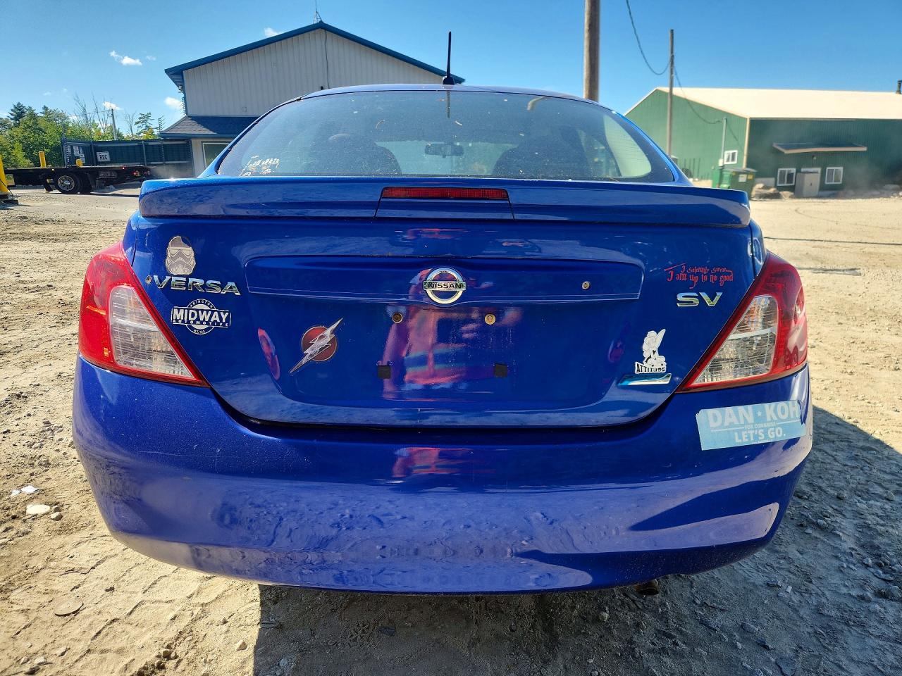 2013 Nissan Versa 1.6 S Blue vin: 3N1CN7AP6DL861214