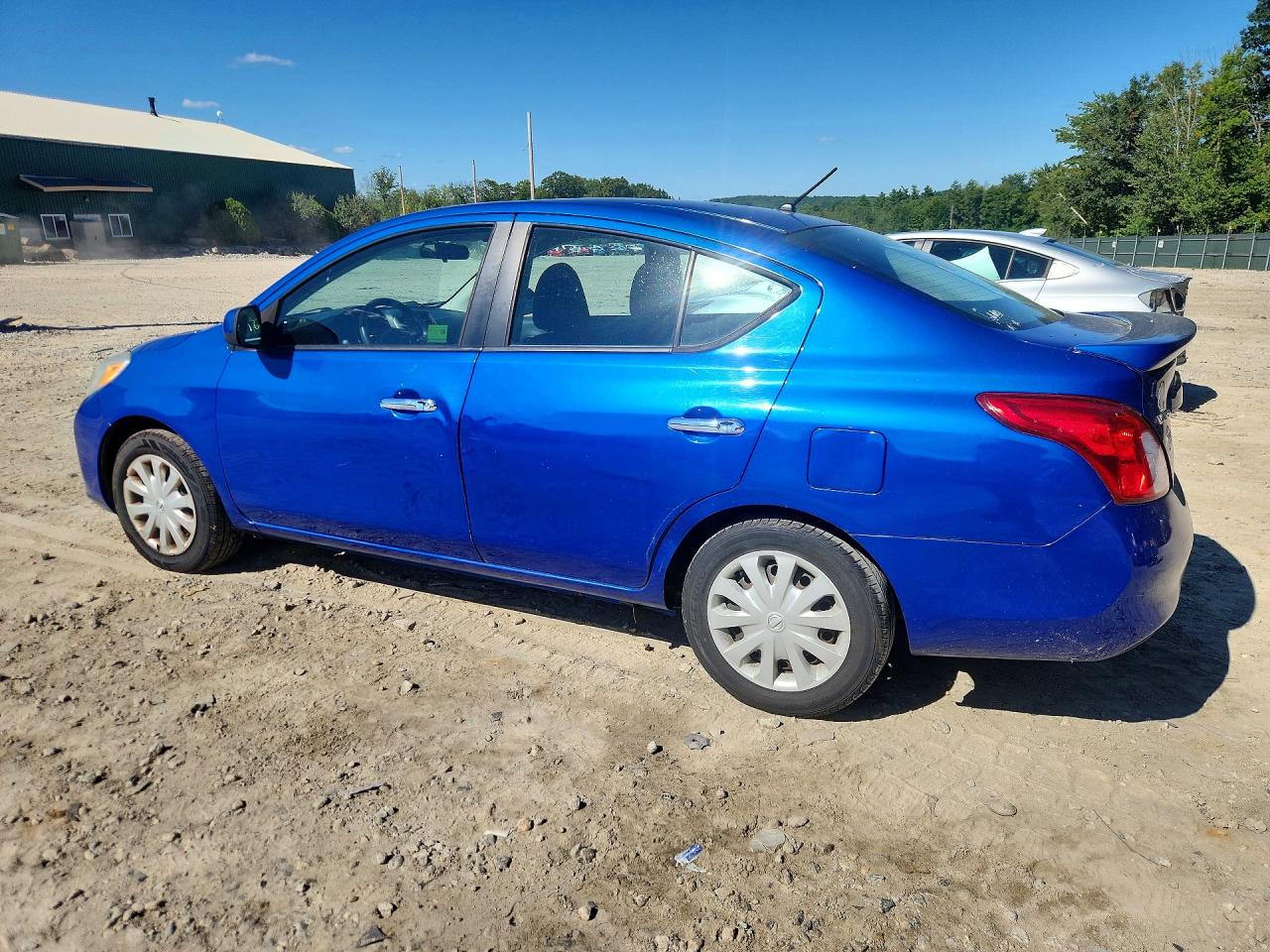 2013 Nissan Versa 1.6 S Blue vin: 3N1CN7AP6DL861214