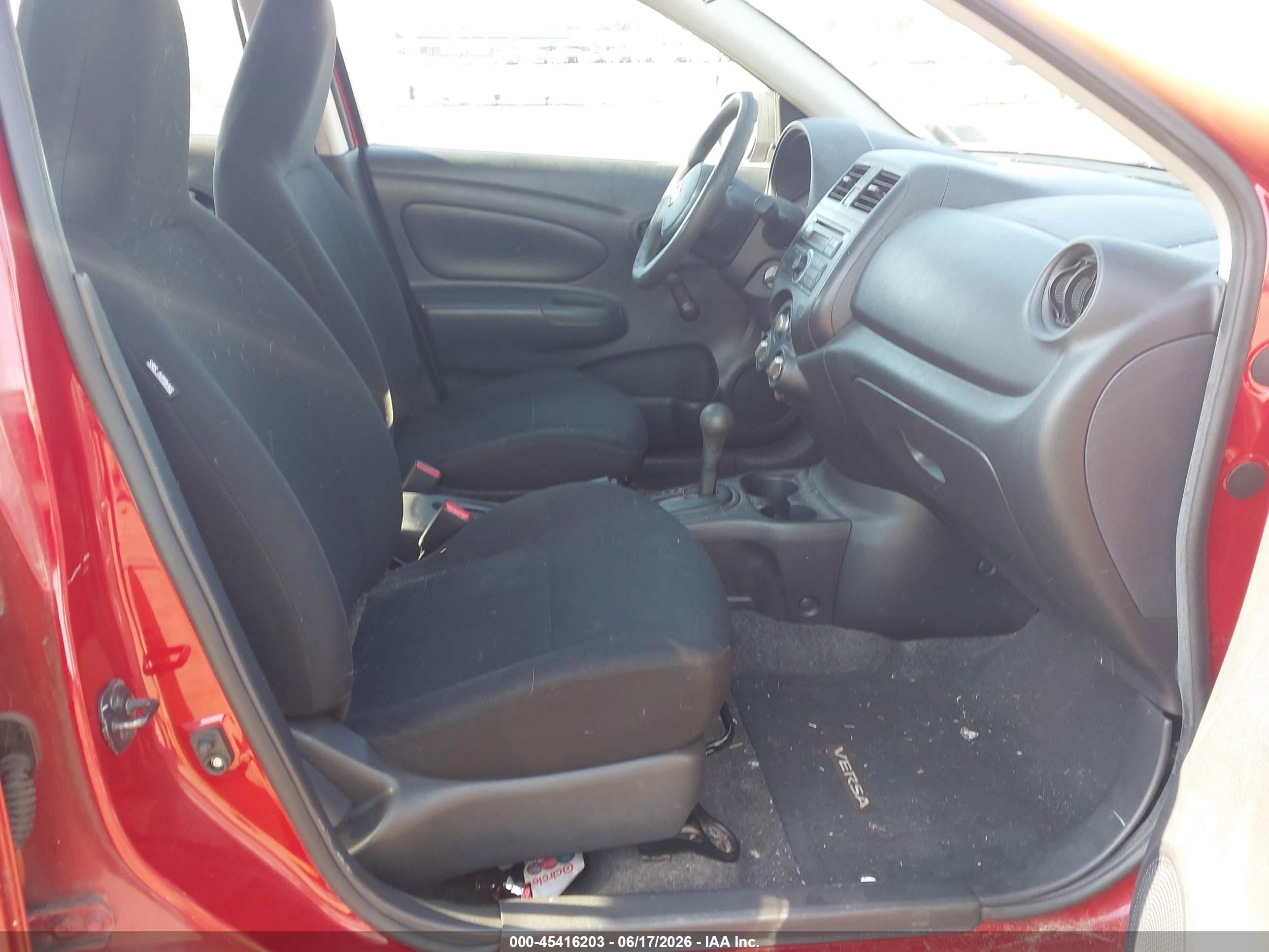 2013 Nissan Versa 1.6 S+ Red vin: 3N1CN7AP6DL873749