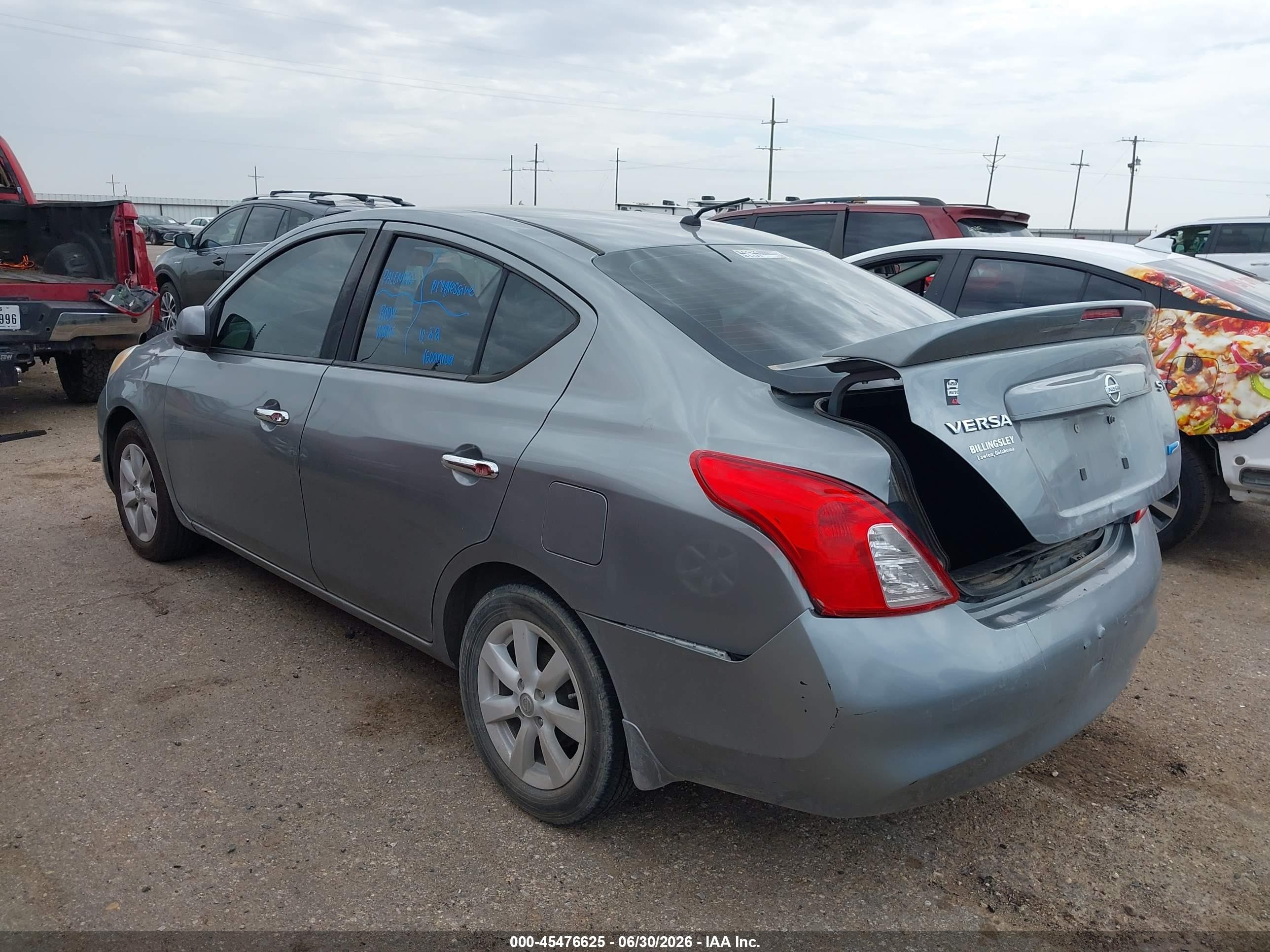 2014 Nissan Versa 1.6 Sv Silver vin: 3N1CN7AP6EL803783