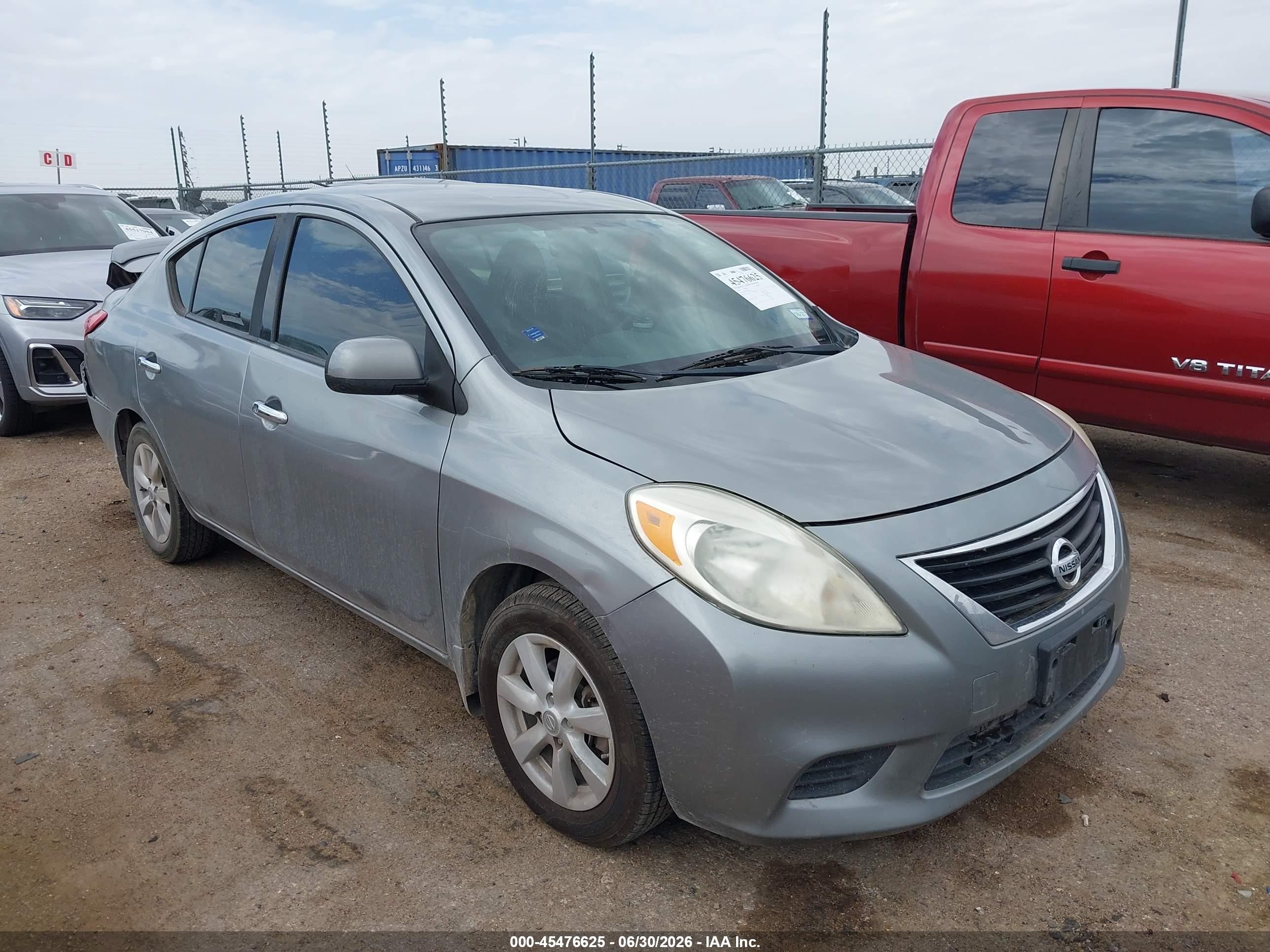 2014 Nissan Versa 1.6 Sv Silver vin: 3N1CN7AP6EL803783