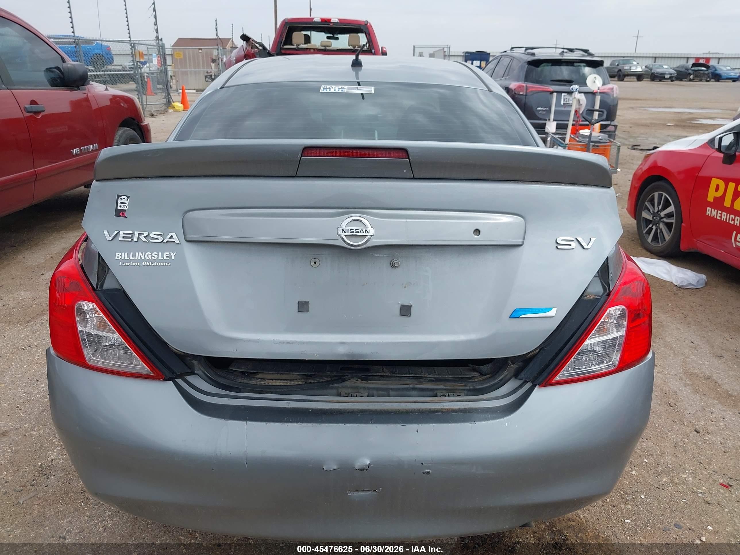 2014 Nissan Versa 1.6 Sv Silver vin: 3N1CN7AP6EL803783