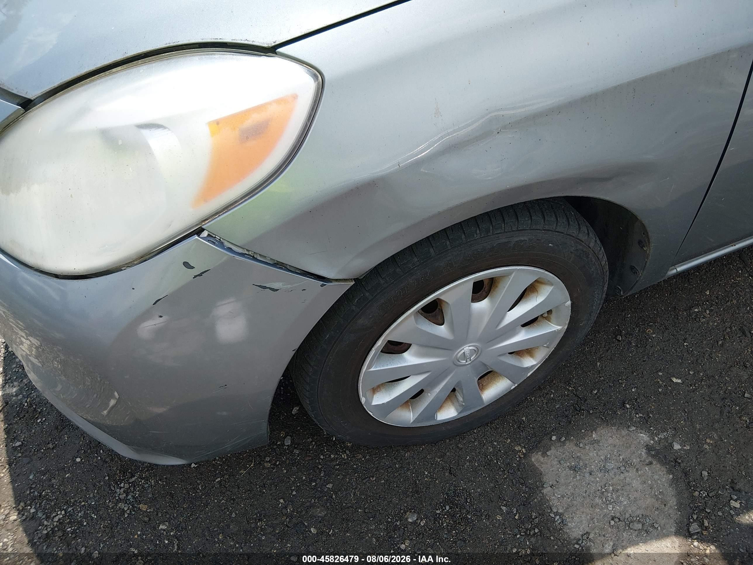 2014 Nissan Versa 1.6 S+ Silver vin: 3N1CN7AP6EL814315