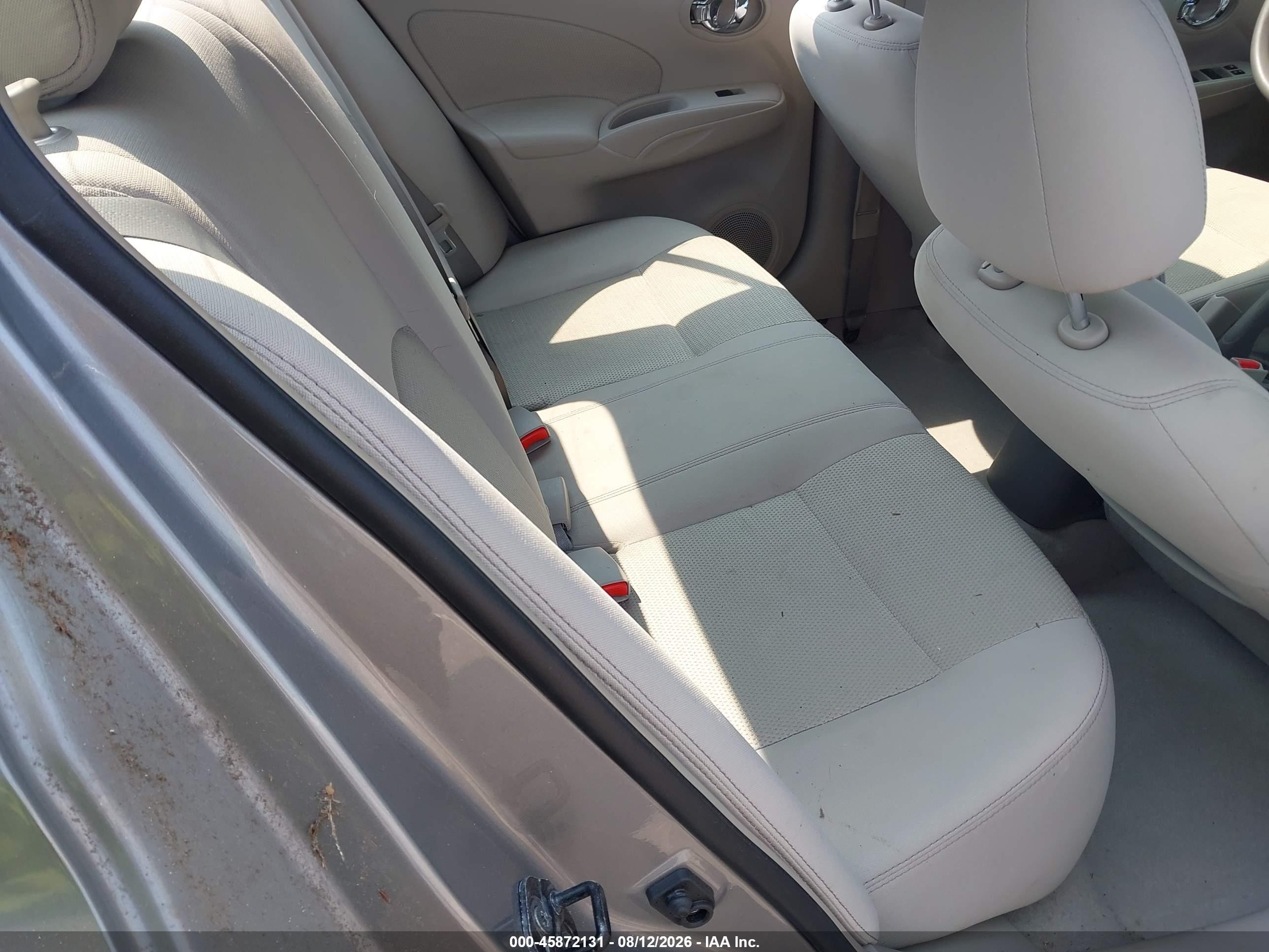 2014 Nissan Versa 1.6 Sl Silver vin: 3N1CN7AP6EL822642