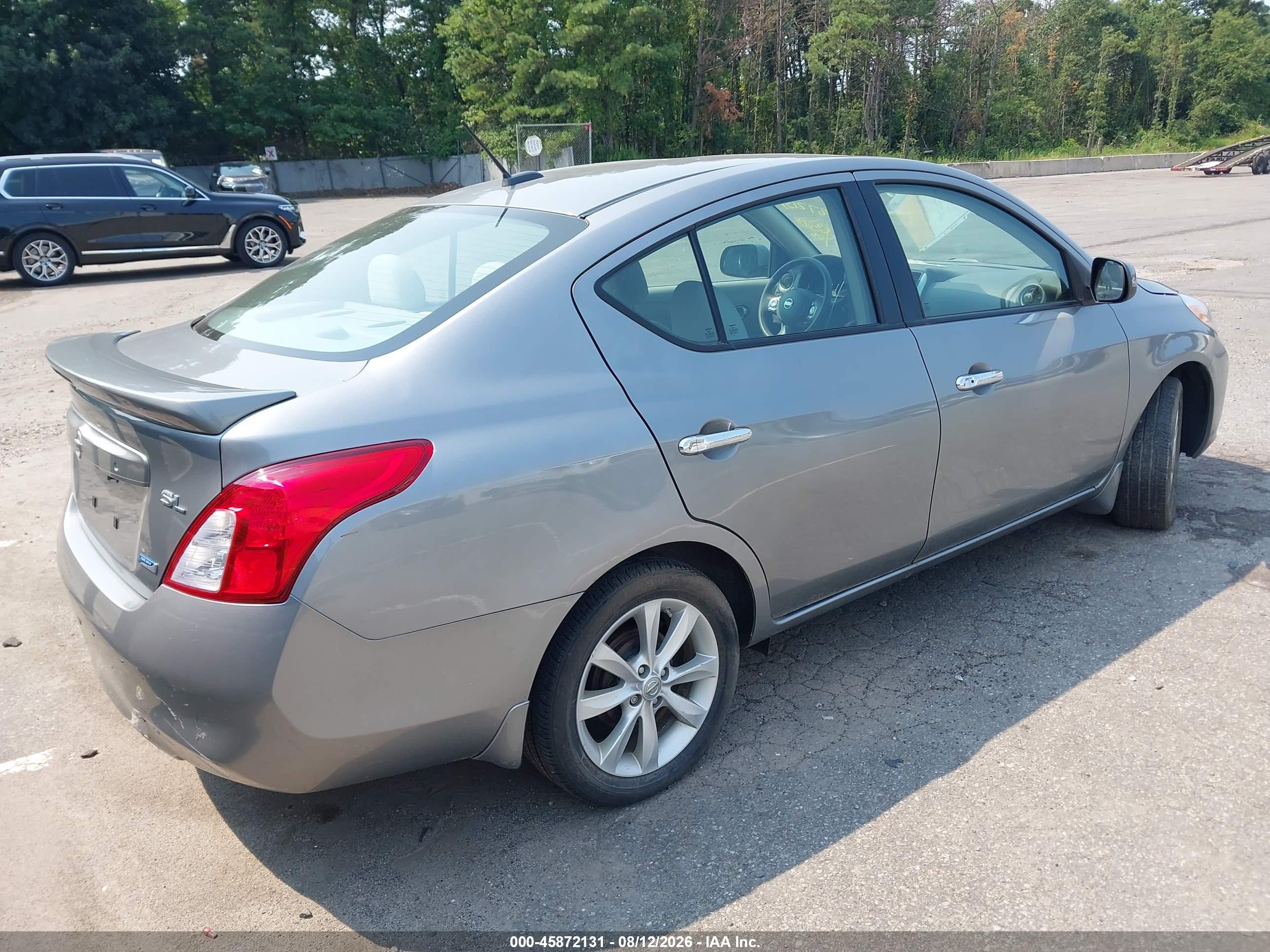 2014 Nissan Versa 1.6 Sl Silver vin: 3N1CN7AP6EL822642