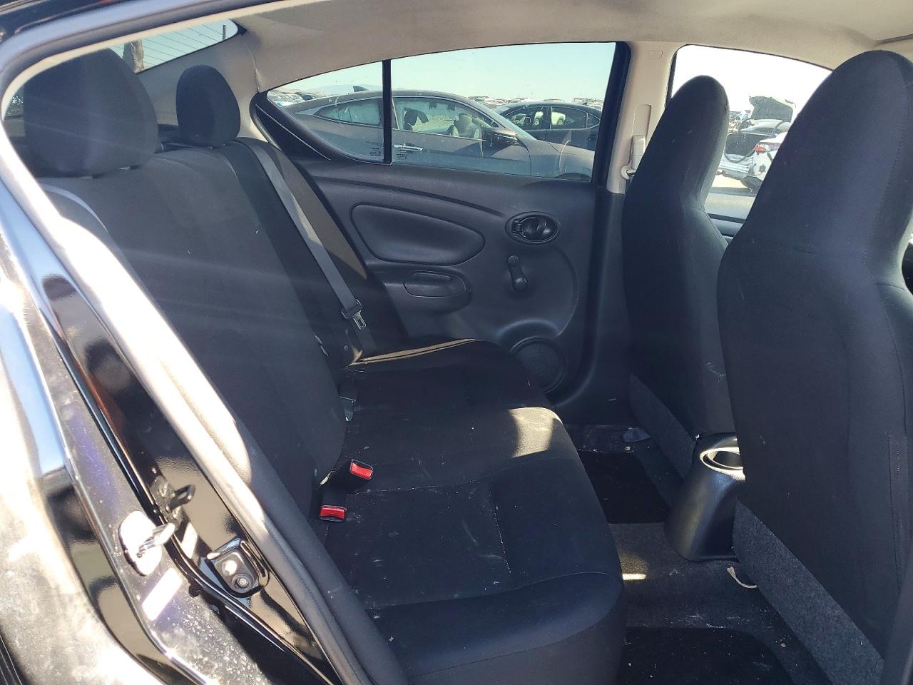 2014 Nissan Versa Black vin: 3N1CN7AP6EL841157