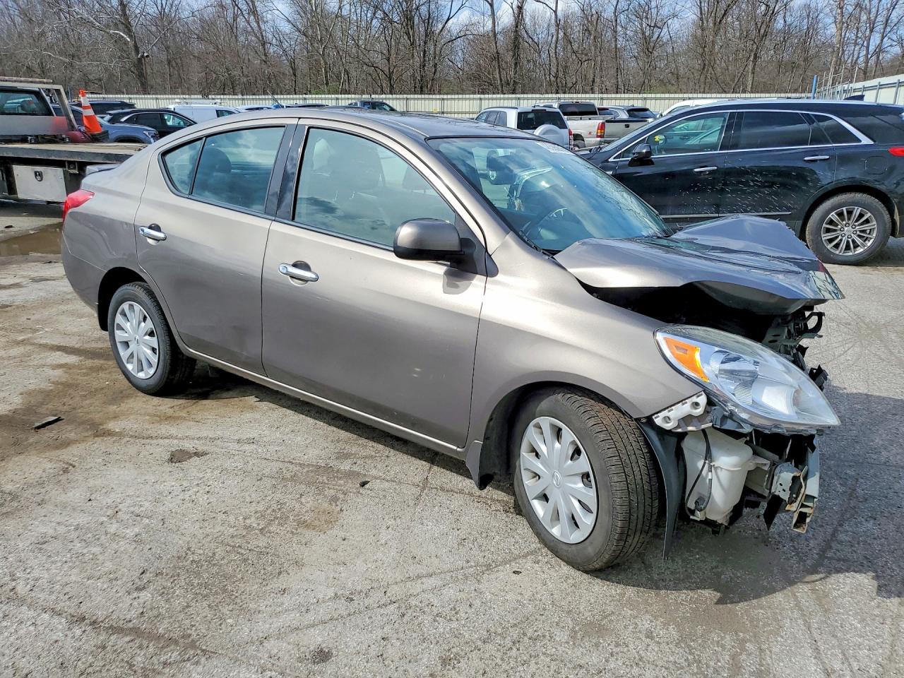 2014 Nissan Versa 1.6 Sv Gray vin: 3N1CN7AP6EL852658