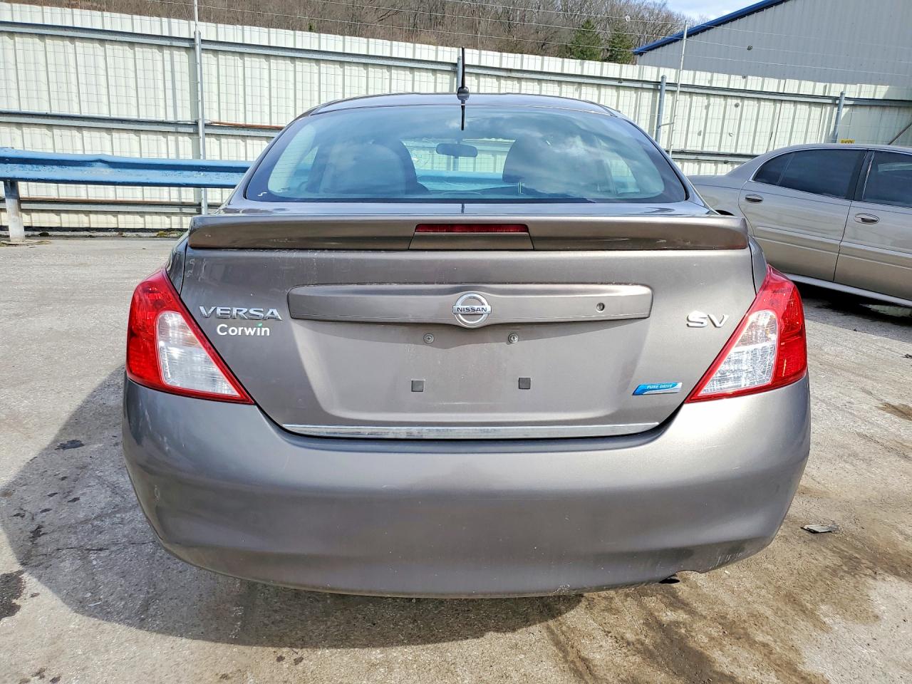 2014 Nissan Versa 1.6 Sv Gray vin: 3N1CN7AP6EL852658