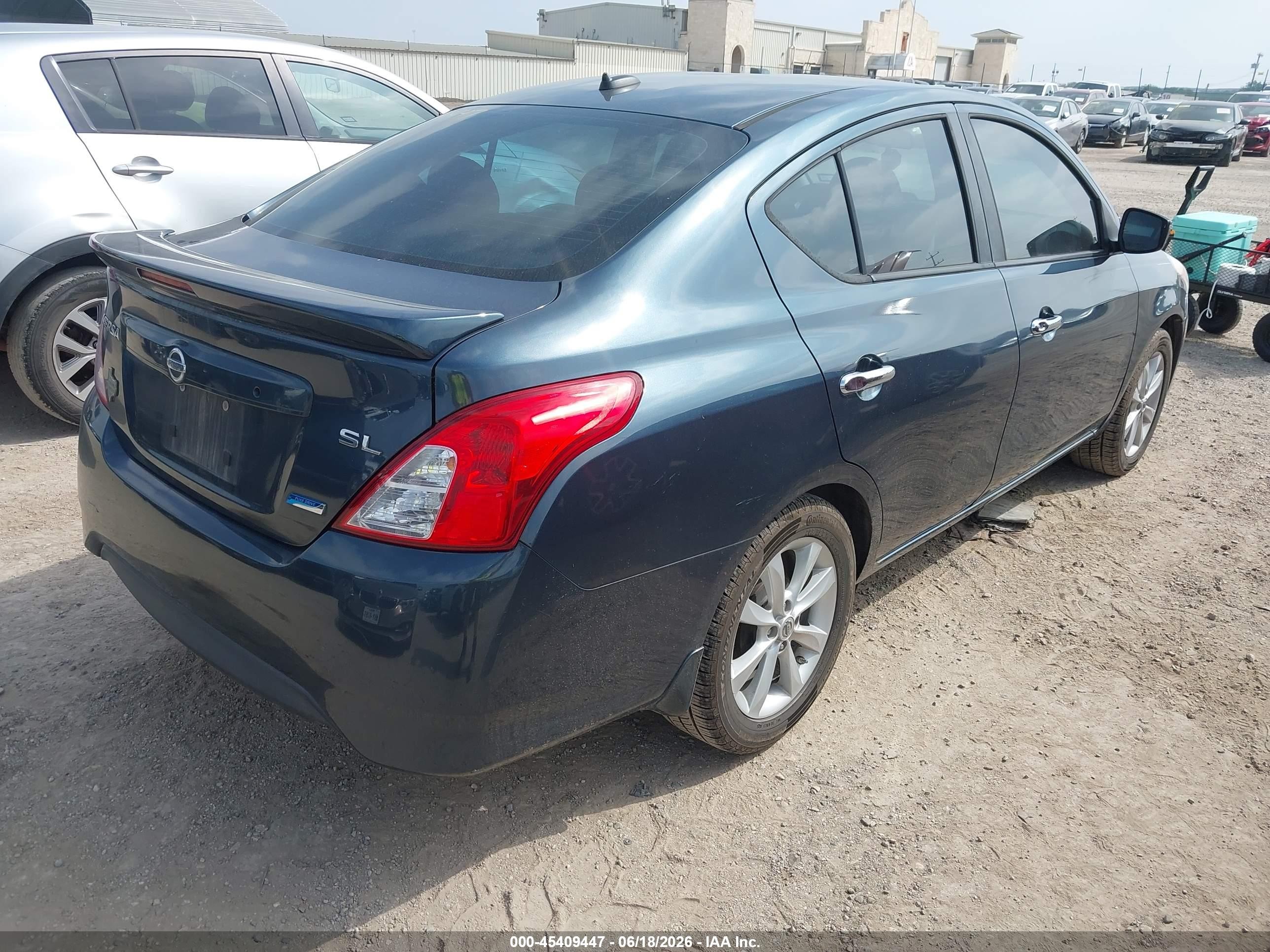 2015 Nissan Versa 1.6 Sl Blue vin: 3N1CN7AP6FL805115