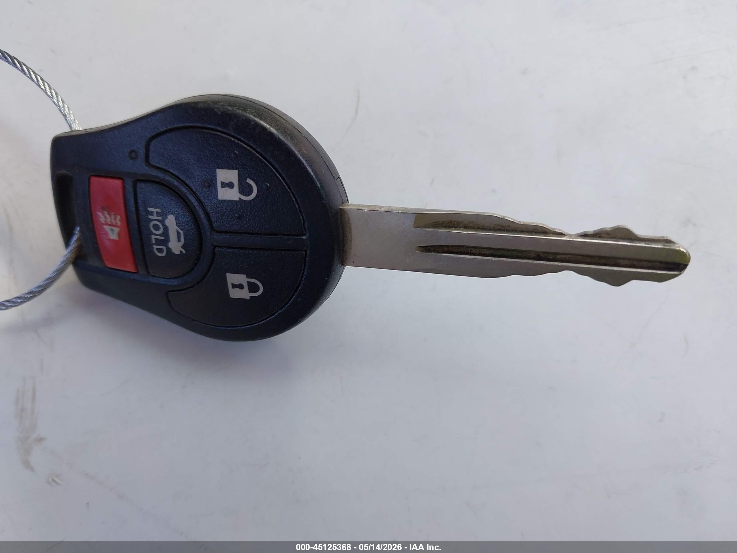 2015 Nissan Versa 1.6 Sv Черный vin: 3N1CN7AP6FL811335