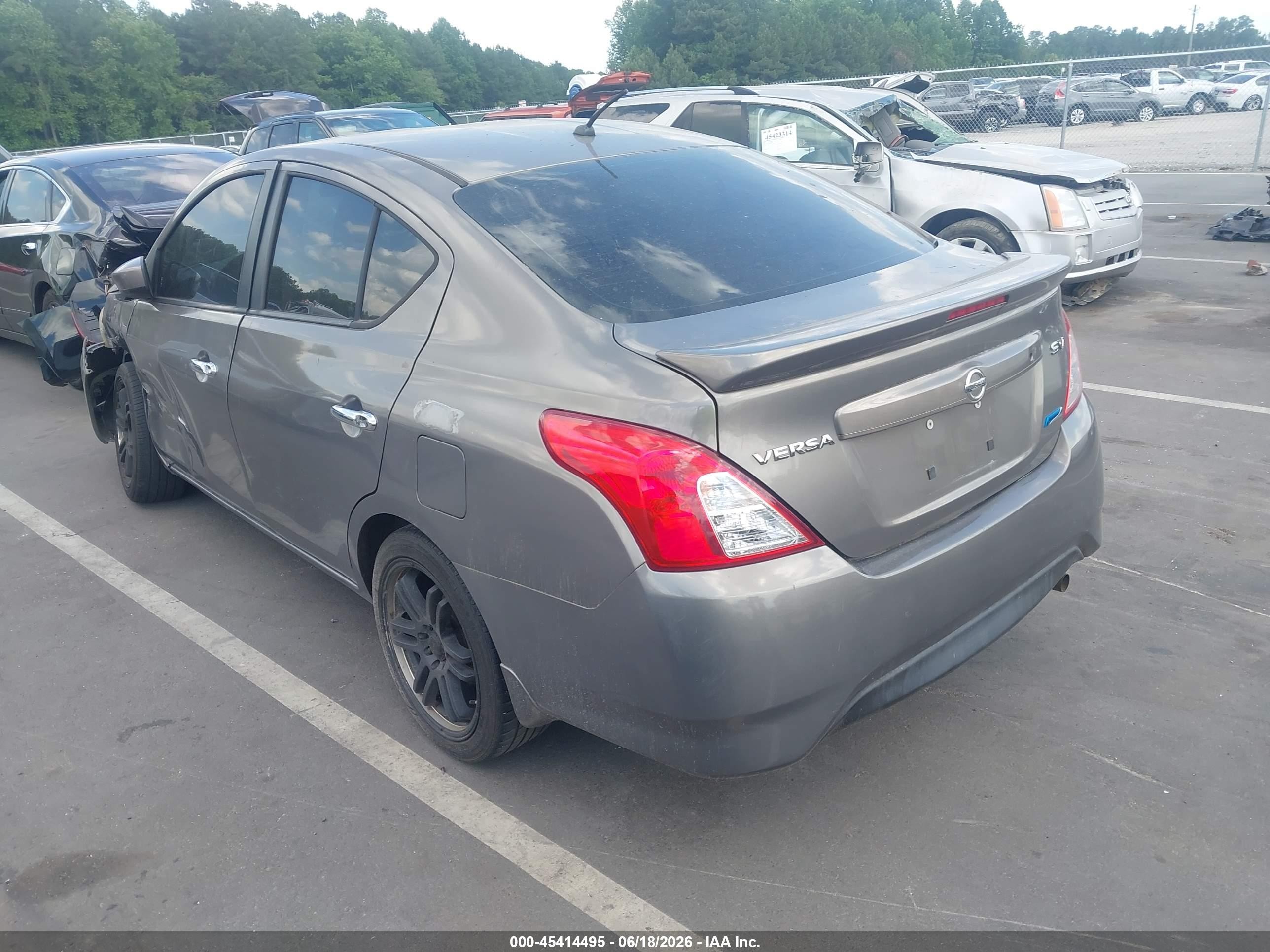 2015 Nissan Versa 1.6 S/1.6 S+/1.6 Sl/1.6 Sv Gray vin: 3N1CN7AP6FL816390