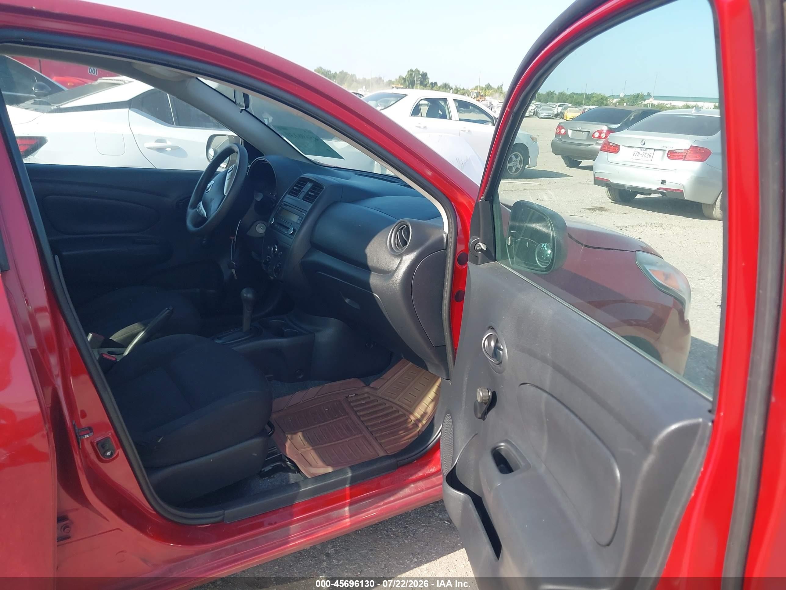 2015 Nissan Versa 1.6 S+ Red vin: 3N1CN7AP6FL870109